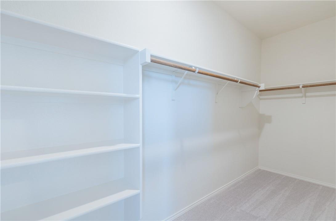 181 Sugarberry Dr, Buda, TX 78610