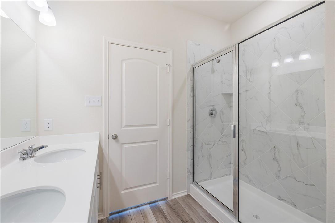 181 Sugarberry Dr, Buda, TX 78610