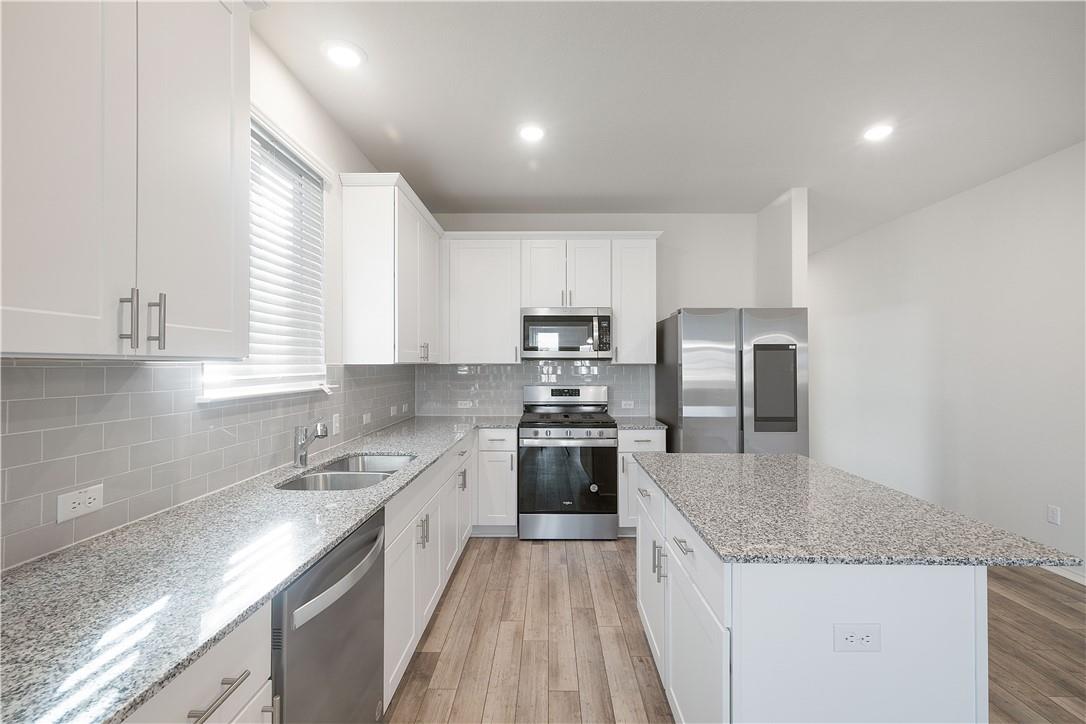 181 Sugarberry Dr, Buda, TX 78610