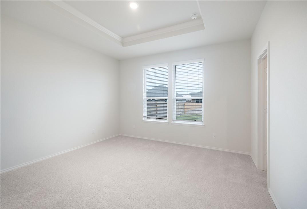 181 Sugarberry Dr, Buda, TX 78610