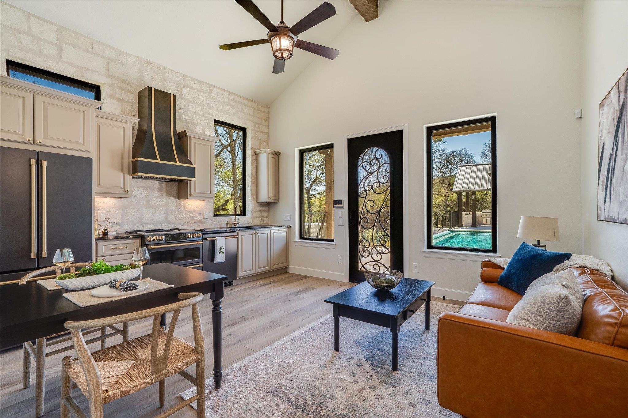 312 Rancho Grande Dr, Wimberley, TX 78676