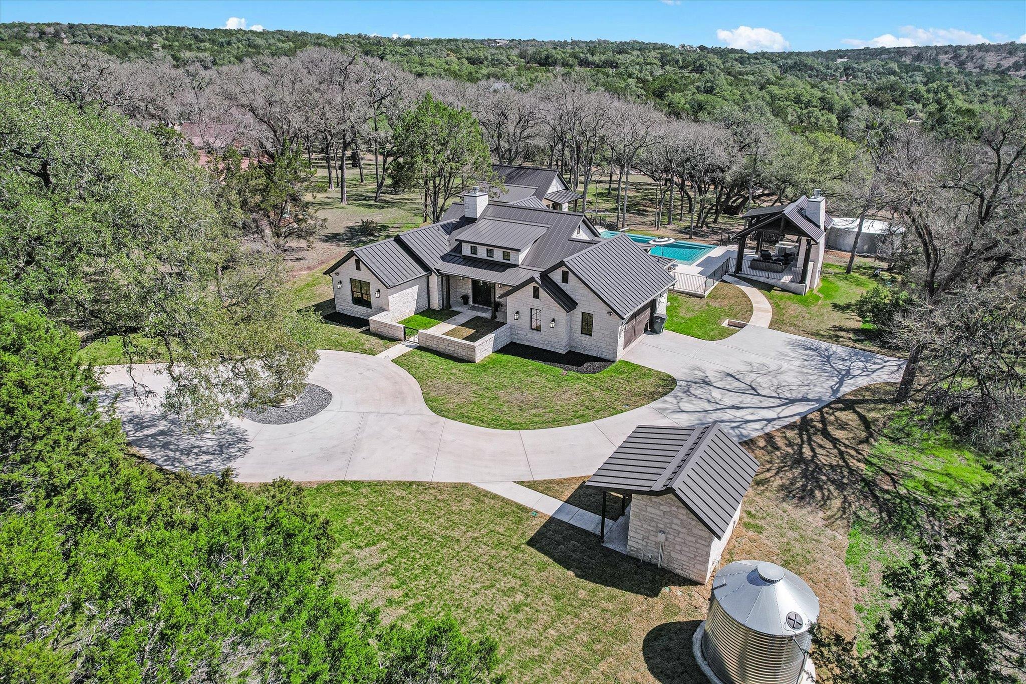312 Rancho Grande Dr, Wimberley, TX 78676