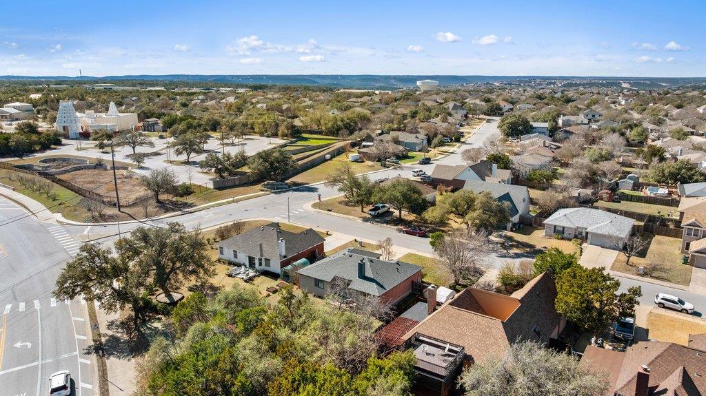 2002 E Gann Hill Dr, Cedar Park, TX 78613