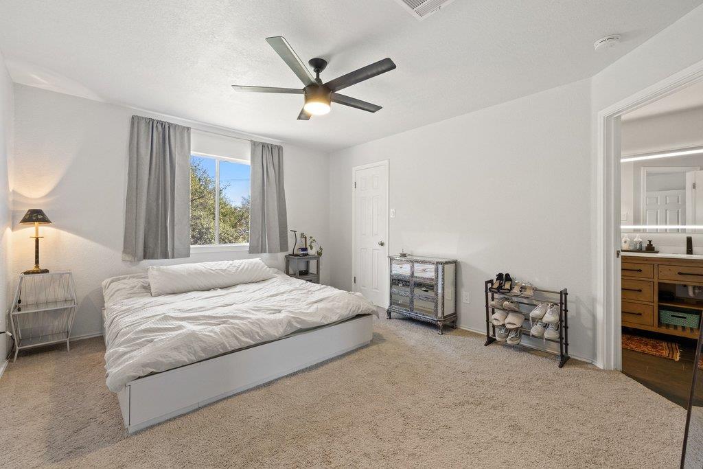 2002 E Gann Hill Dr, Cedar Park, TX 78613