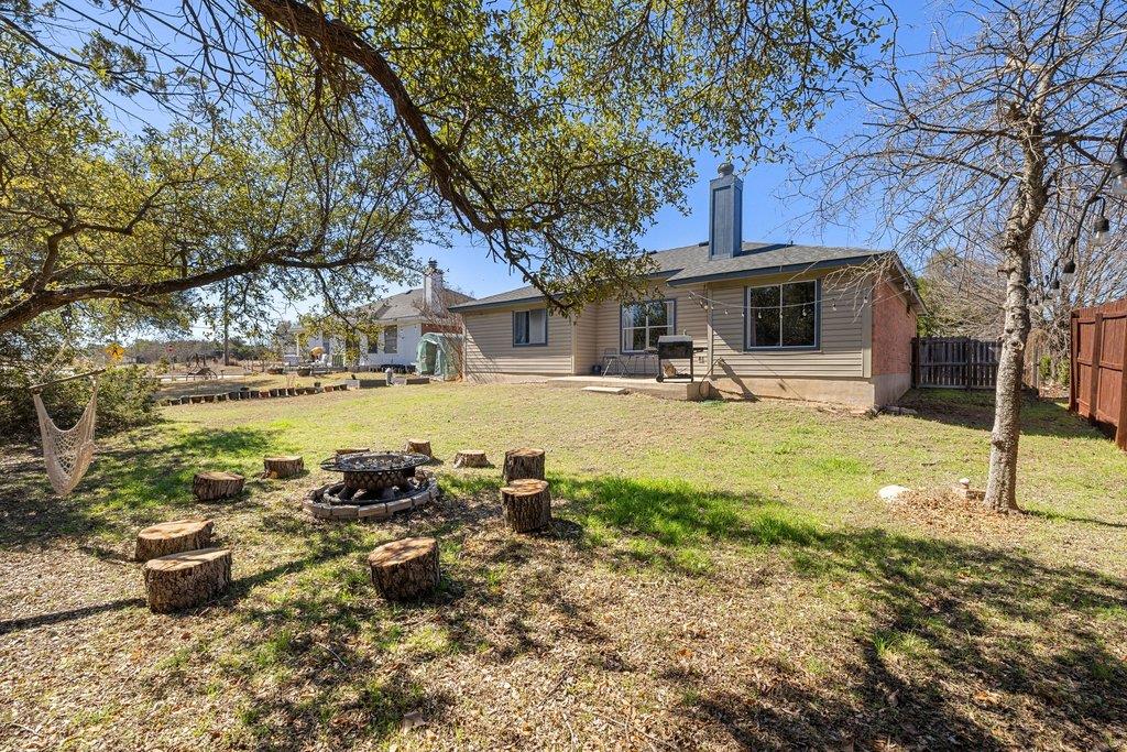 2002 E Gann Hill Dr, Cedar Park, TX 78613