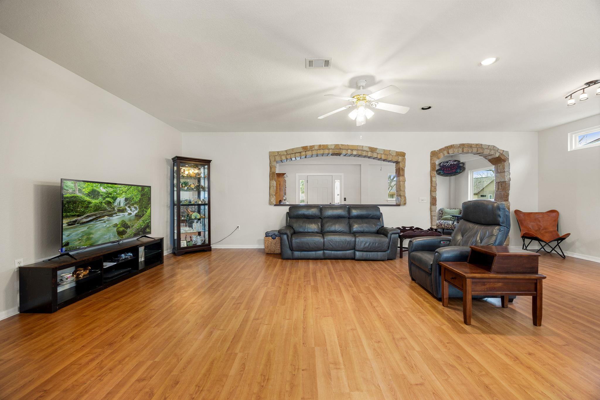 118 Bass St, Georgetown, TX 78633