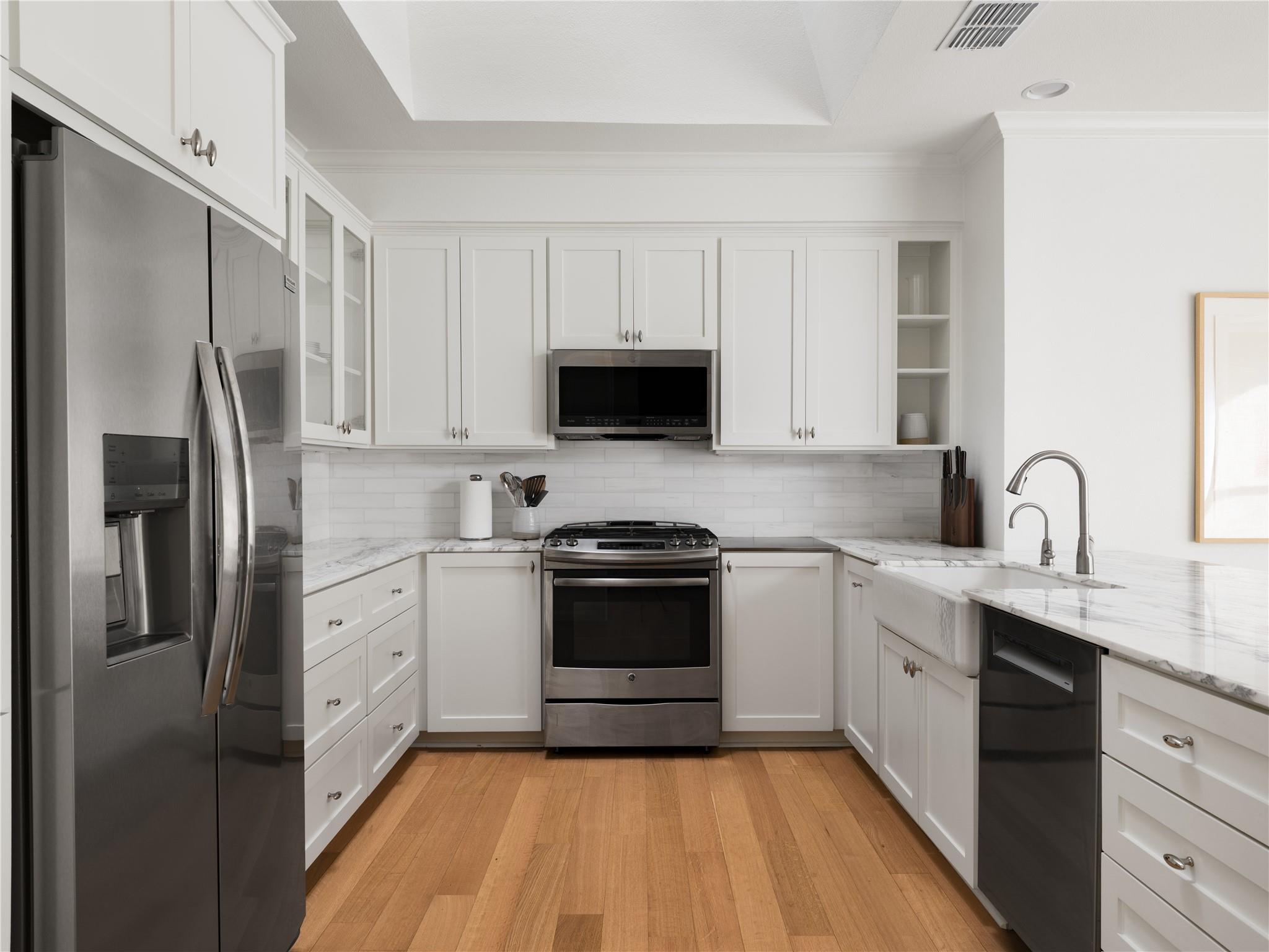 2838 Montebello Rd # C-17, Austin, TX 78746