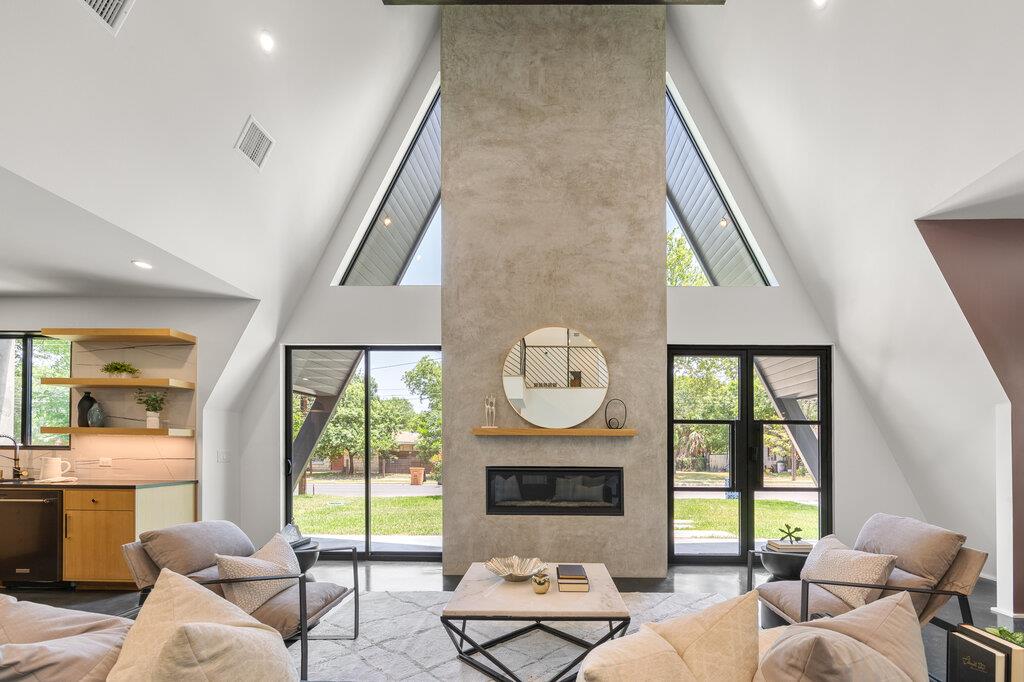 4506 Clawson Rd # 1, Austin, TX 78745