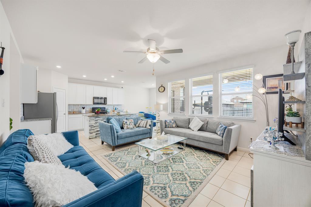 11813 Sandy Lodge Ct, Manor, TX 78653