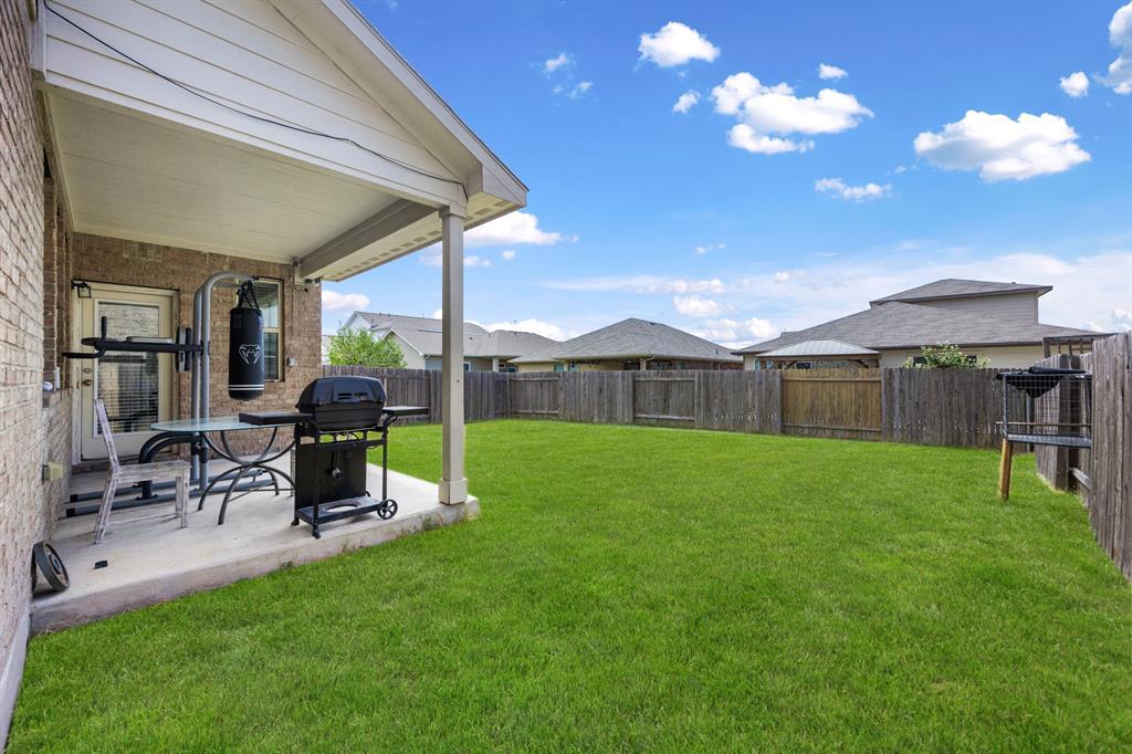 11813 Sandy Lodge Ct, Manor, TX 78653