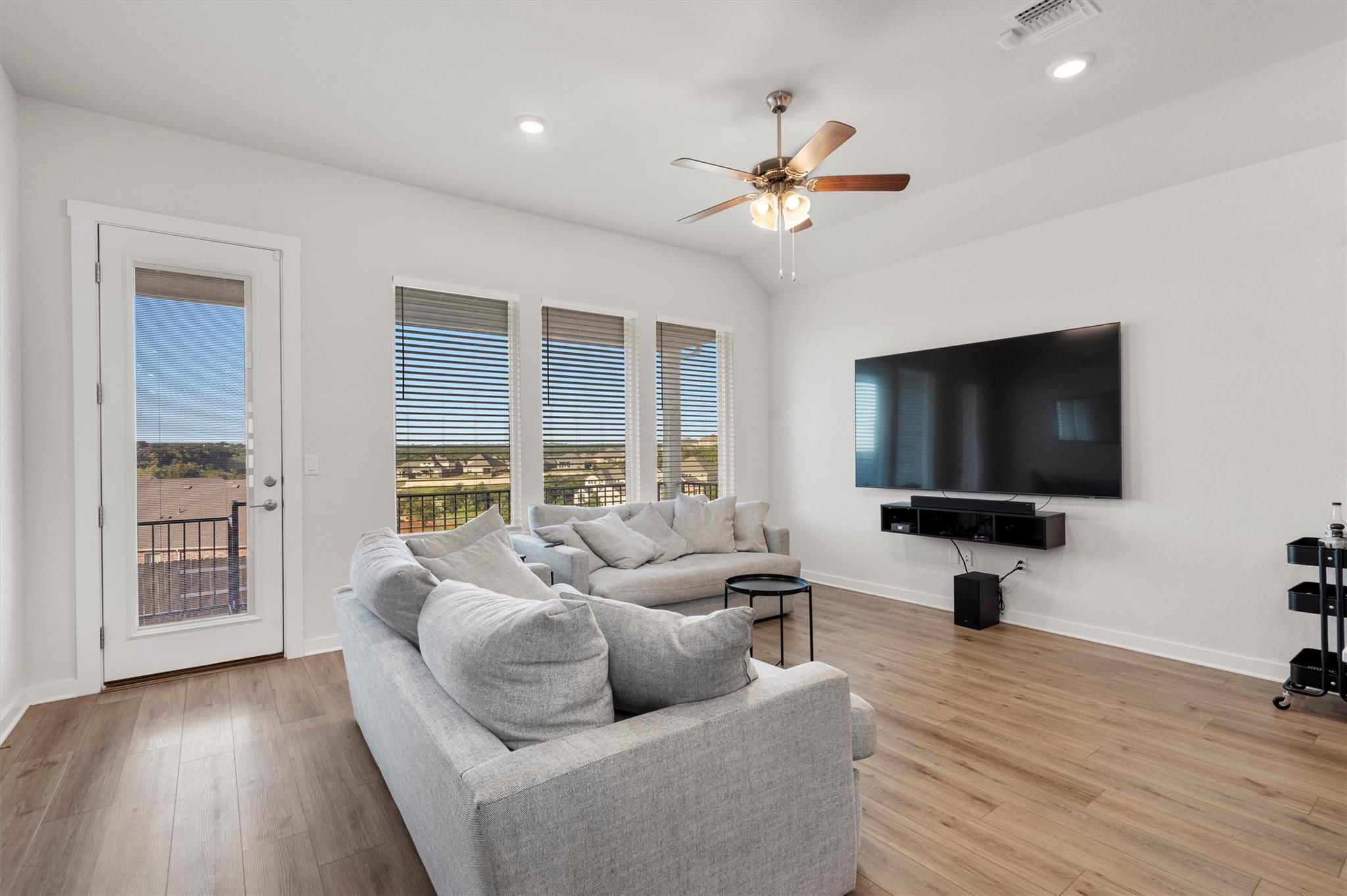 308 Barton Run Dr, Georgetown, TX 78628