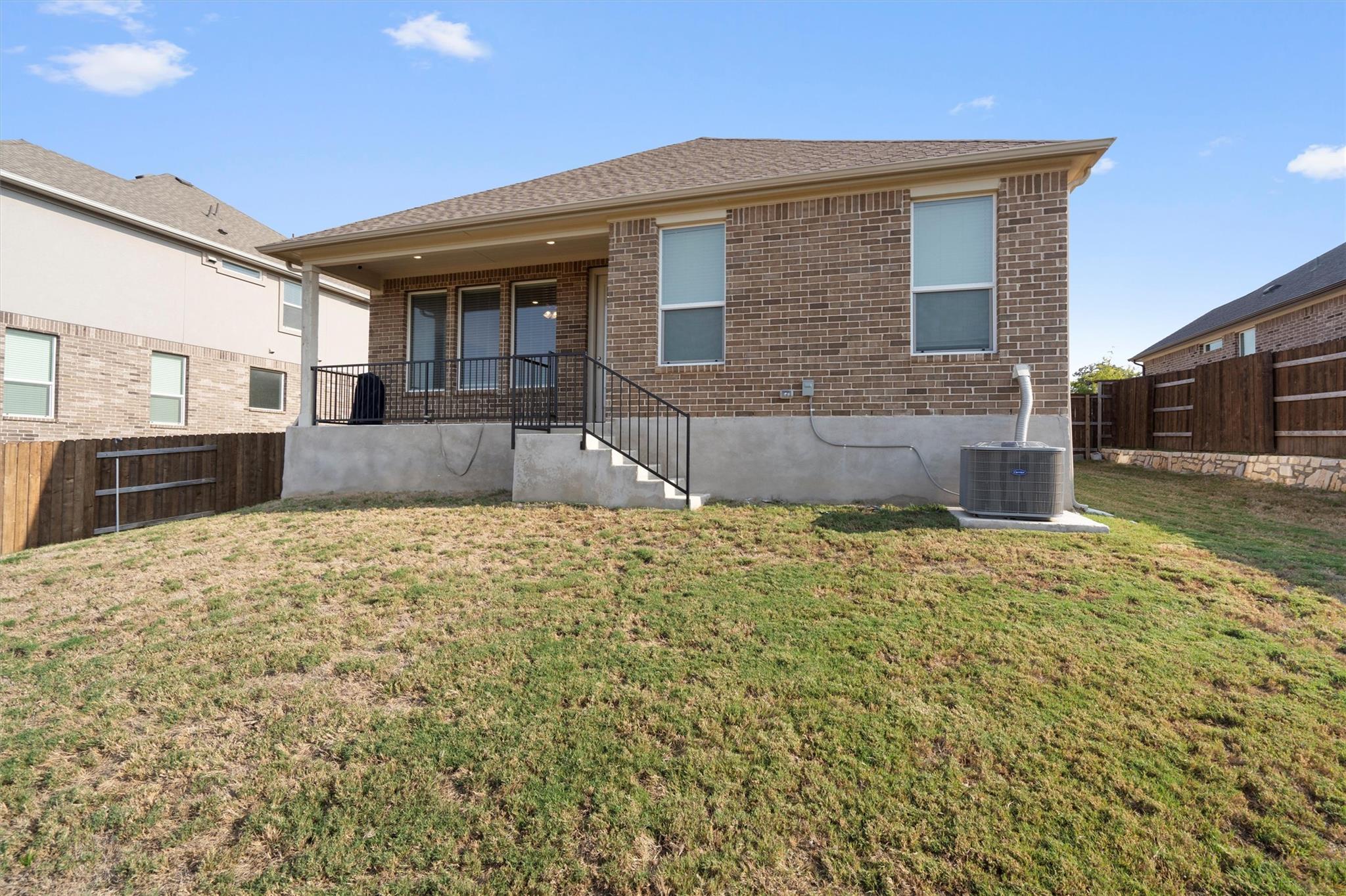 308 Barton Run Dr, Georgetown, TX 78628