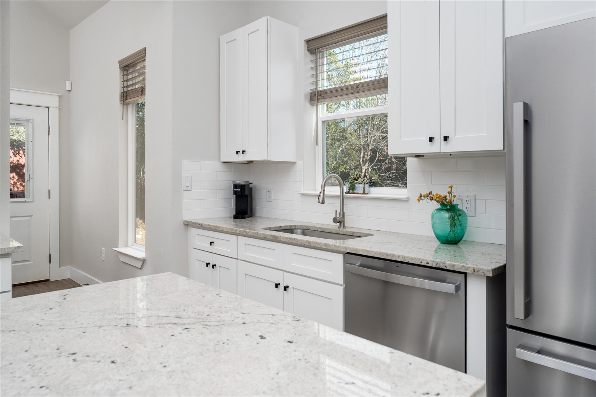 48 Wood Glen Dr, Wimberley, TX 78676