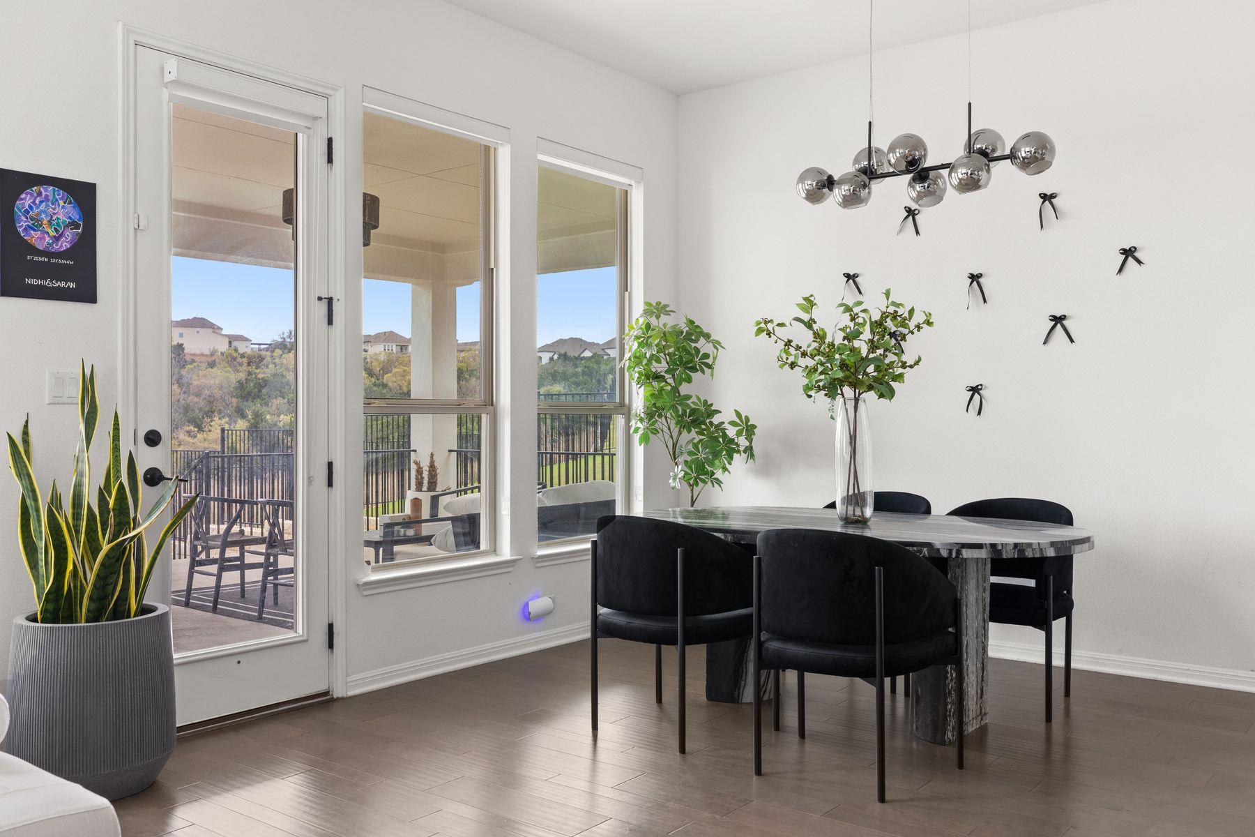 920 Trevi Fontana Dr, Leander, TX 78641