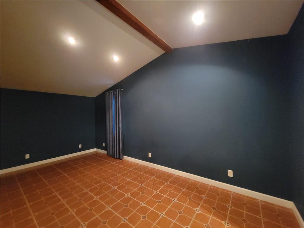 609 Cottonwood St # A, Lockhart, TX 78644