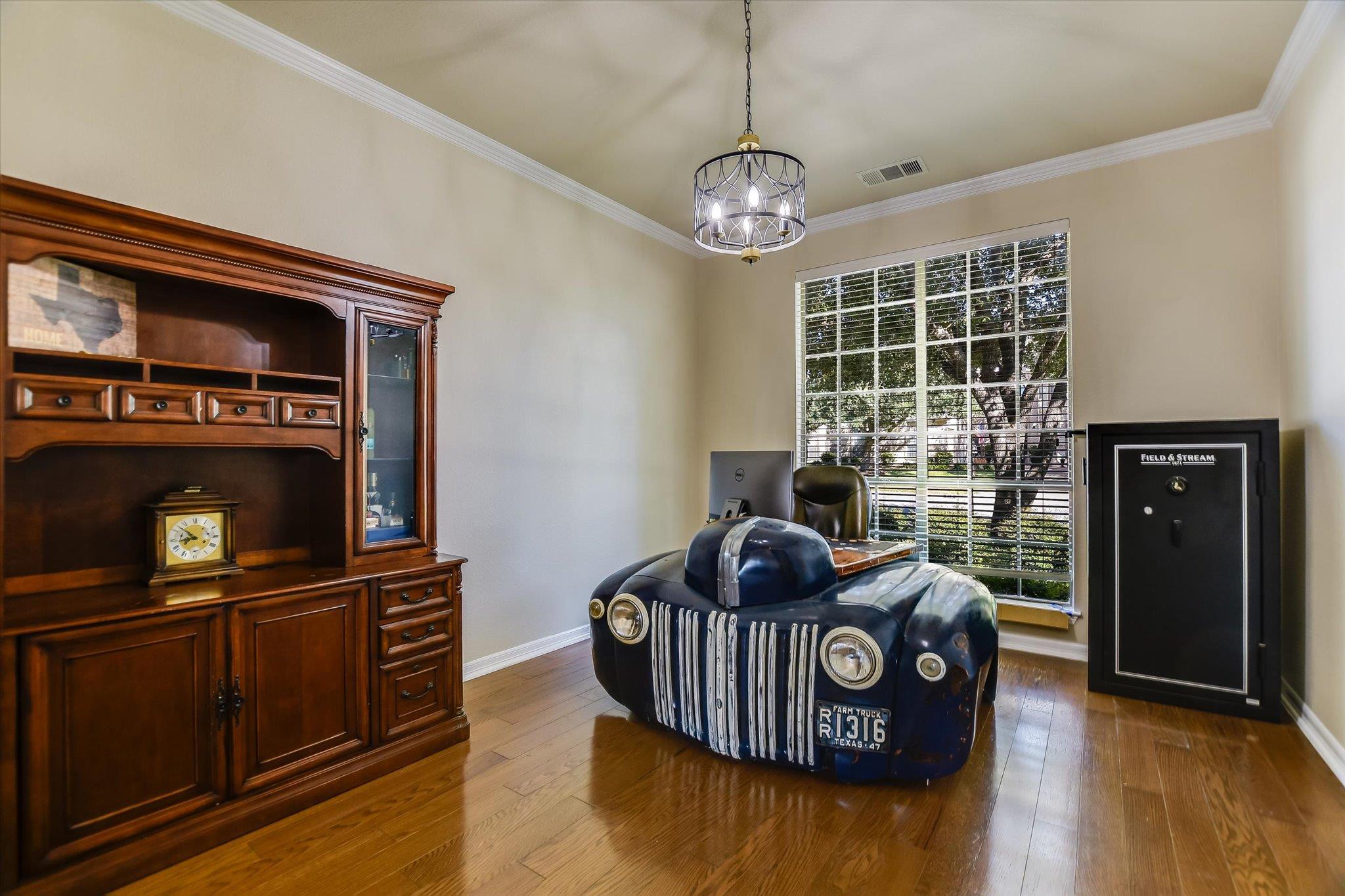 813 Folsom Cv, Round Rock, TX 78681