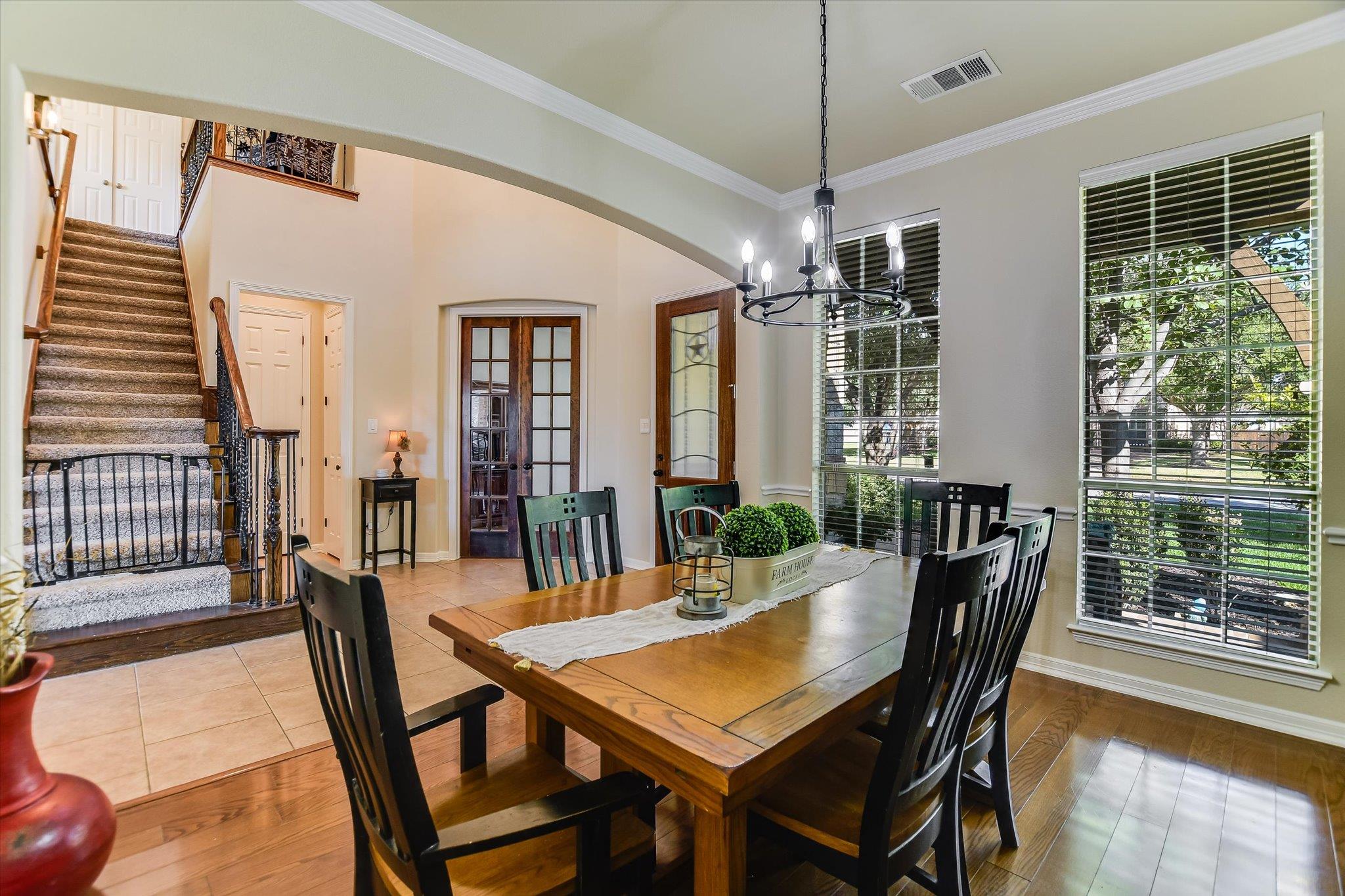 813 Folsom Cv, Round Rock, TX 78681