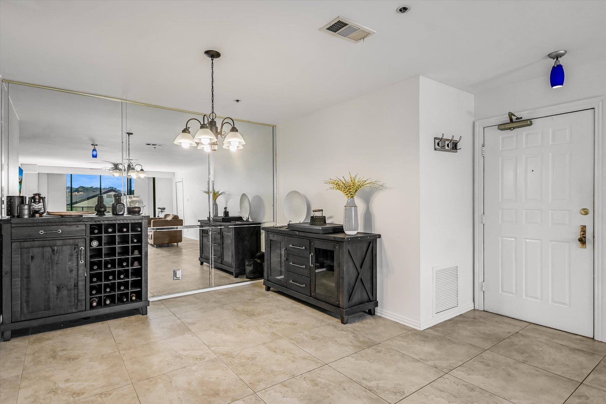 40 N Interstate 35 # 3B3, Austin, TX 78701
