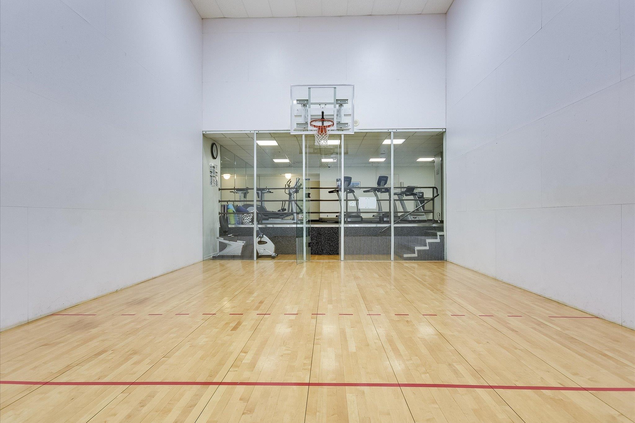 40 N Interstate 35 # 3B3, Austin, TX 78701