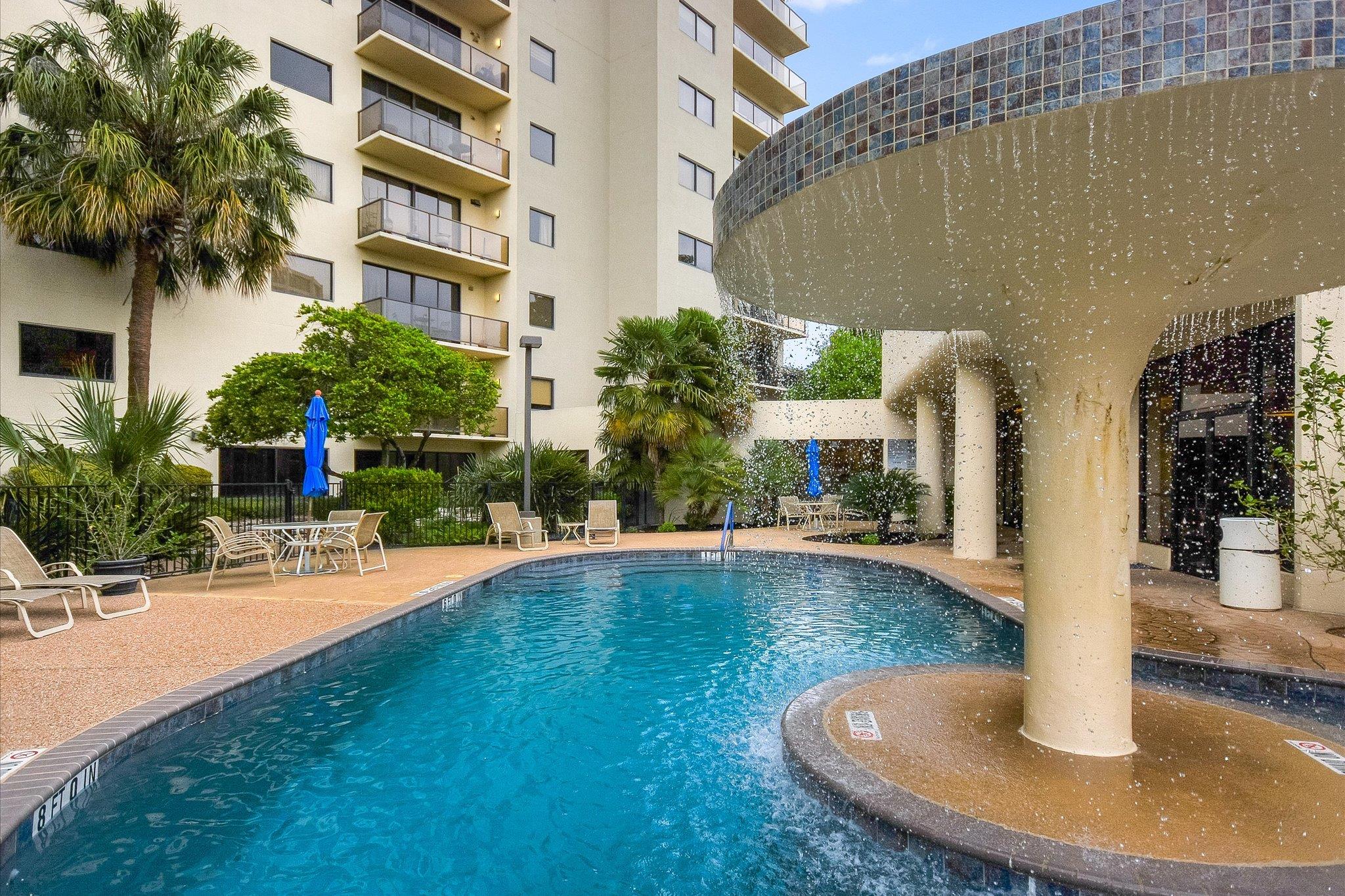 40 N Interstate 35 # 3B3, Austin, TX 78701