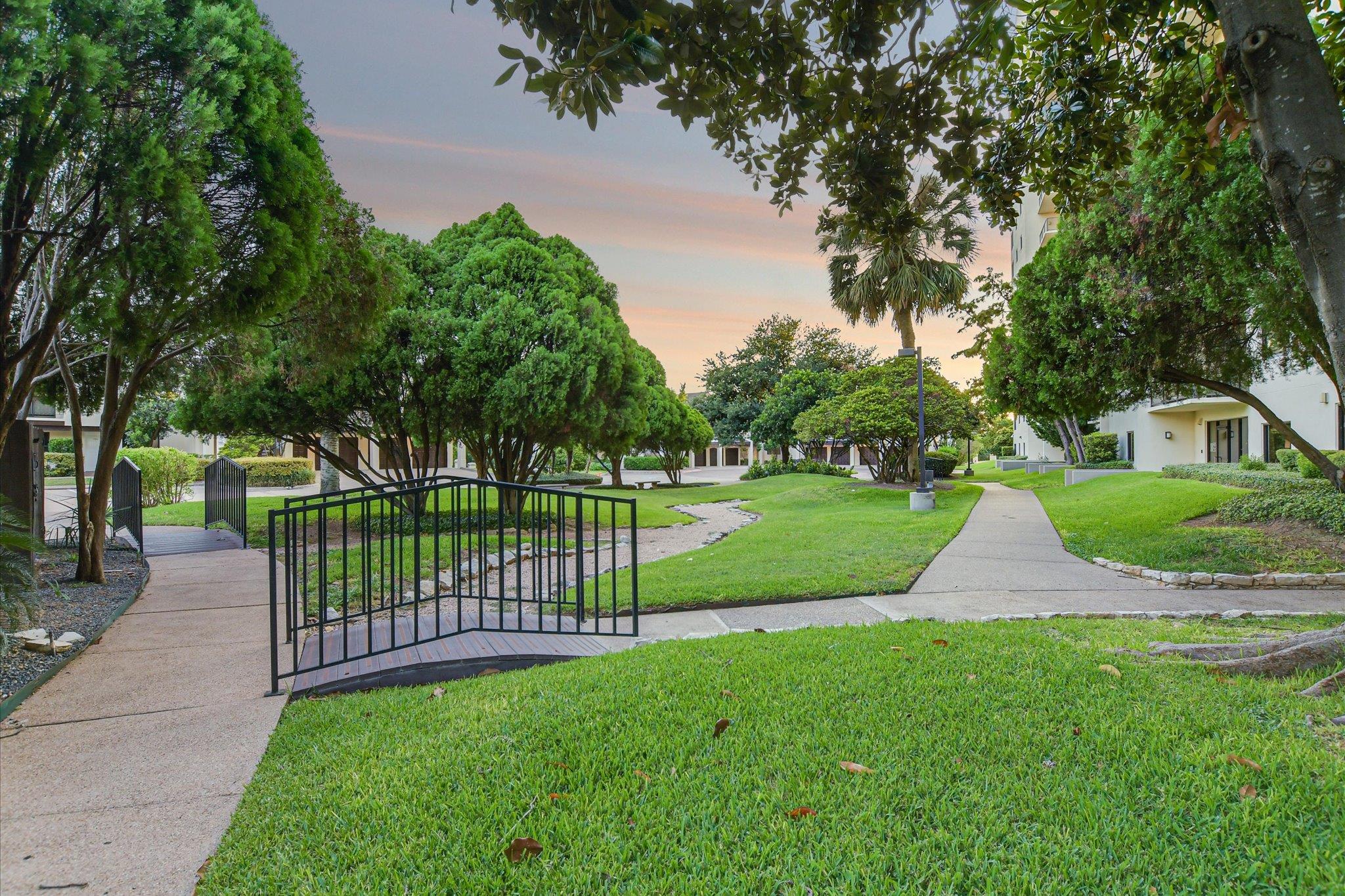 40 N Interstate 35 # 3B3, Austin, TX 78701