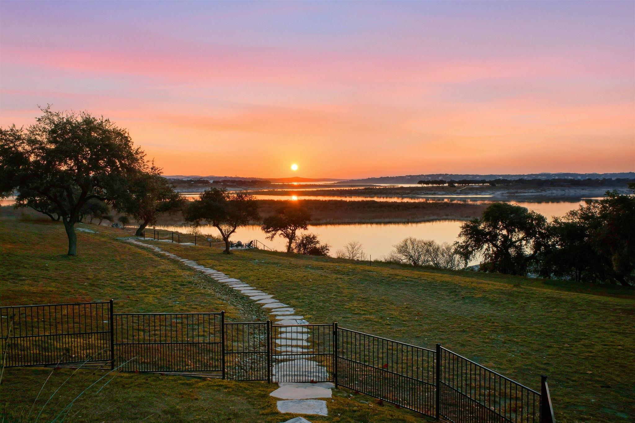 119 spiritual Pass, Spring Branch, TX 78070