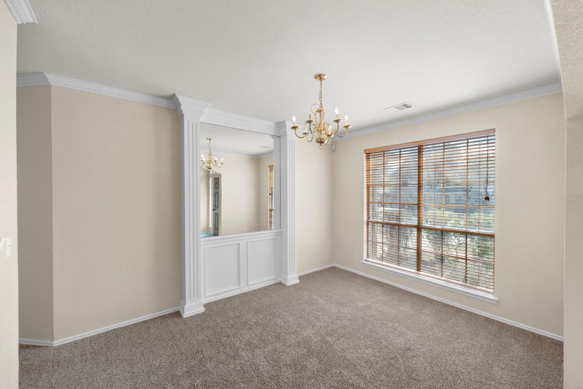 1612 Chasewood Dr, Austin, TX 78727