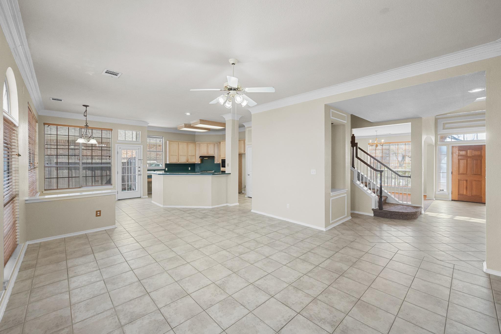 1612 Chasewood Dr, Austin, TX 78727