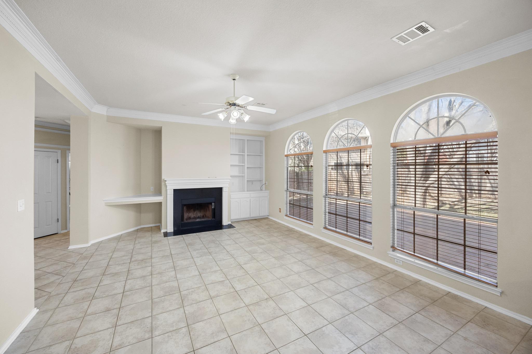 1612 Chasewood Dr, Austin, TX 78727