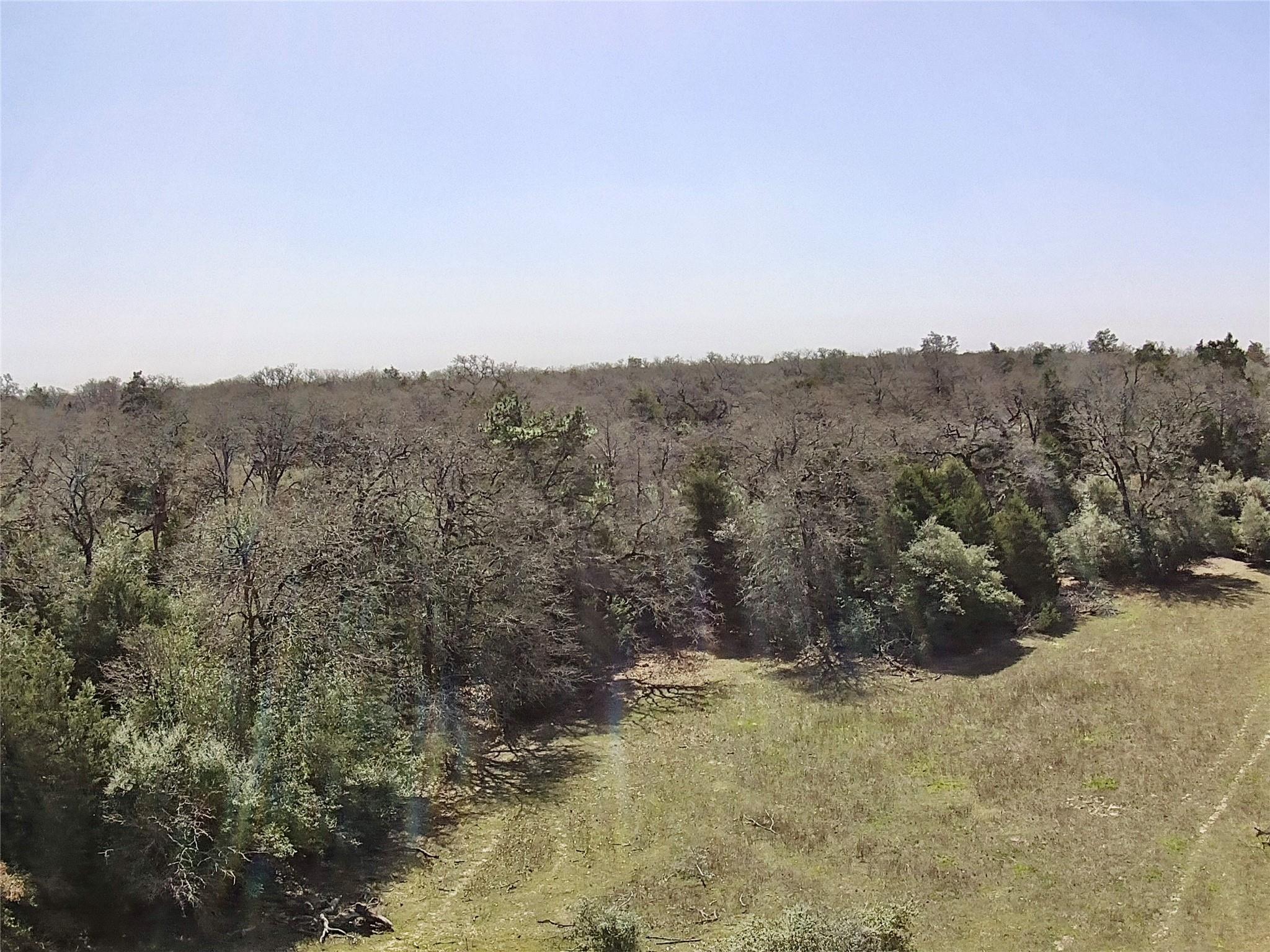 1218 Private Road 3063 Rd, Lexington, TX 78947