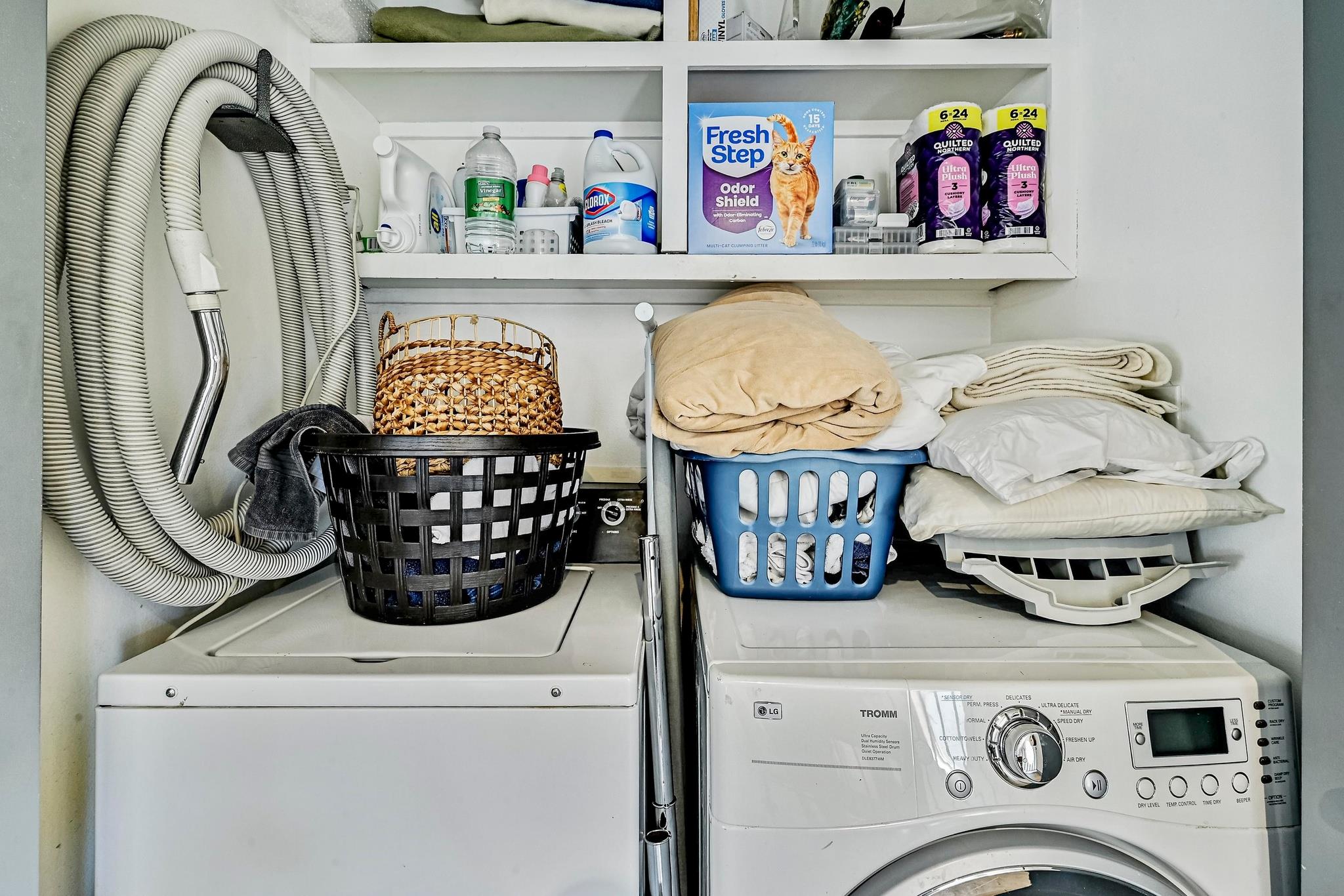 840 Windy Shores Loop, Spicewood, TX 78669