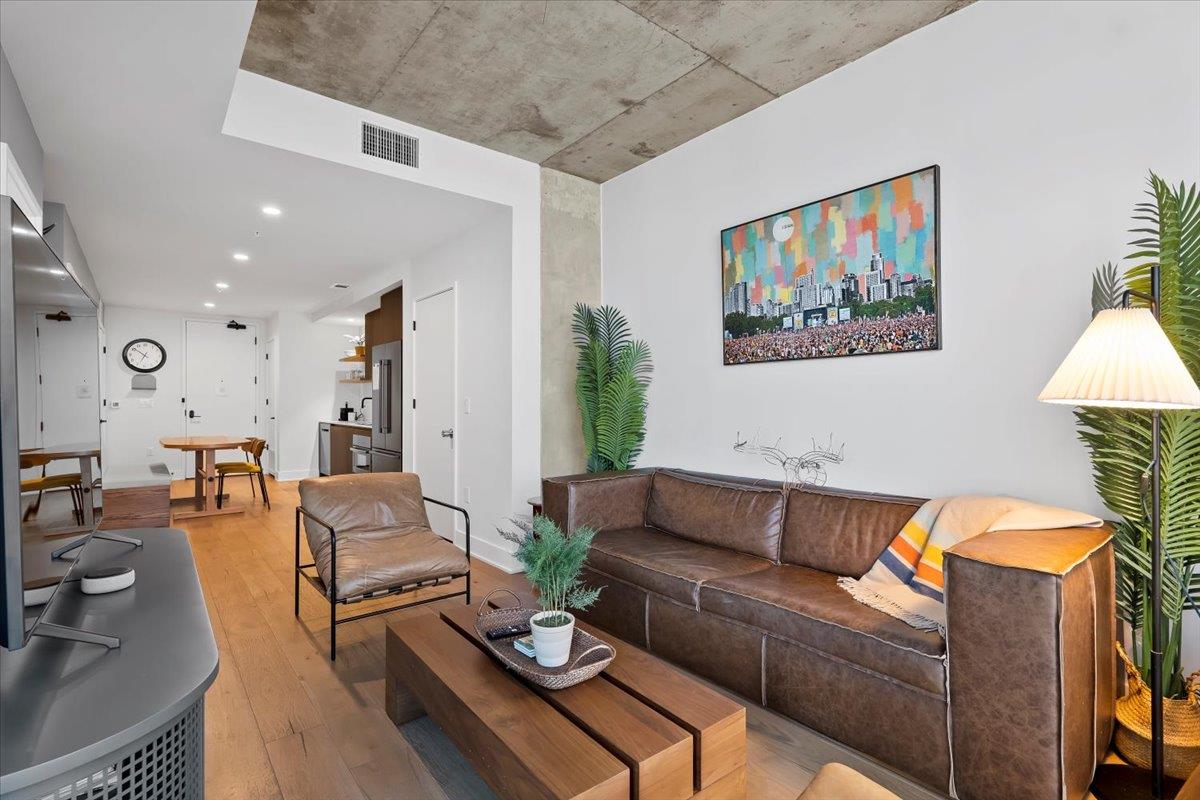 48 East Ave # 1207, Austin, TX 78701