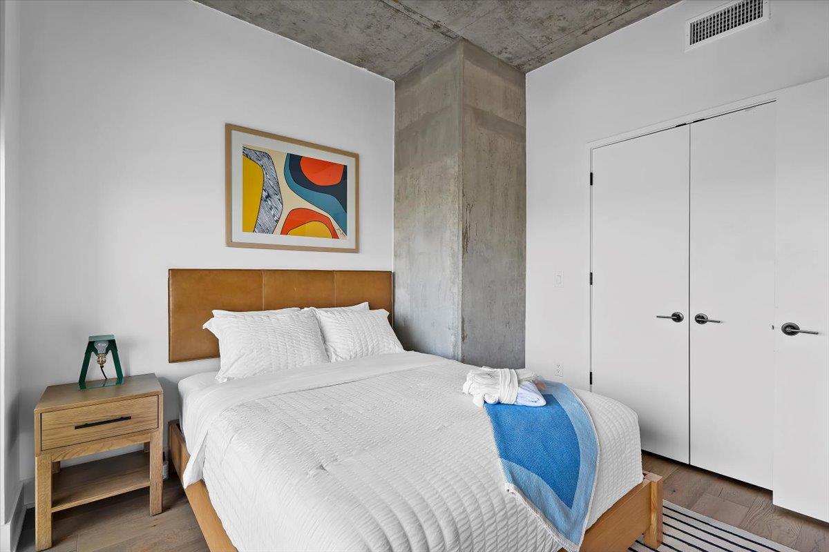 48 East Ave # 1207, Austin, TX 78701