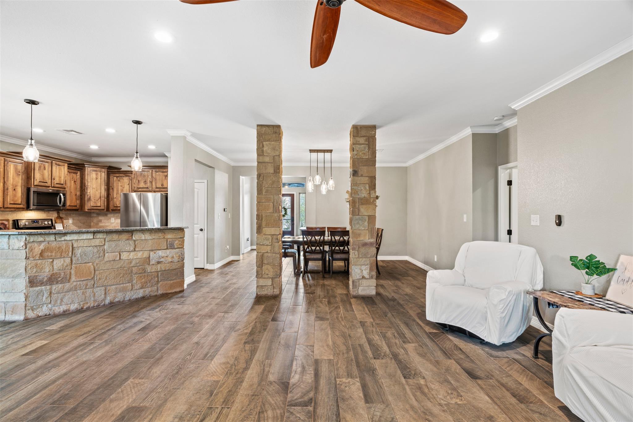 5562 Denmans Loop, Belton, TX 76513