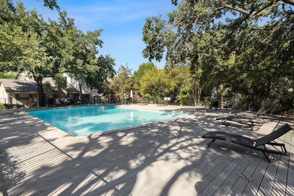 2009 Sandberg Dr # 159, Austin, TX 78752