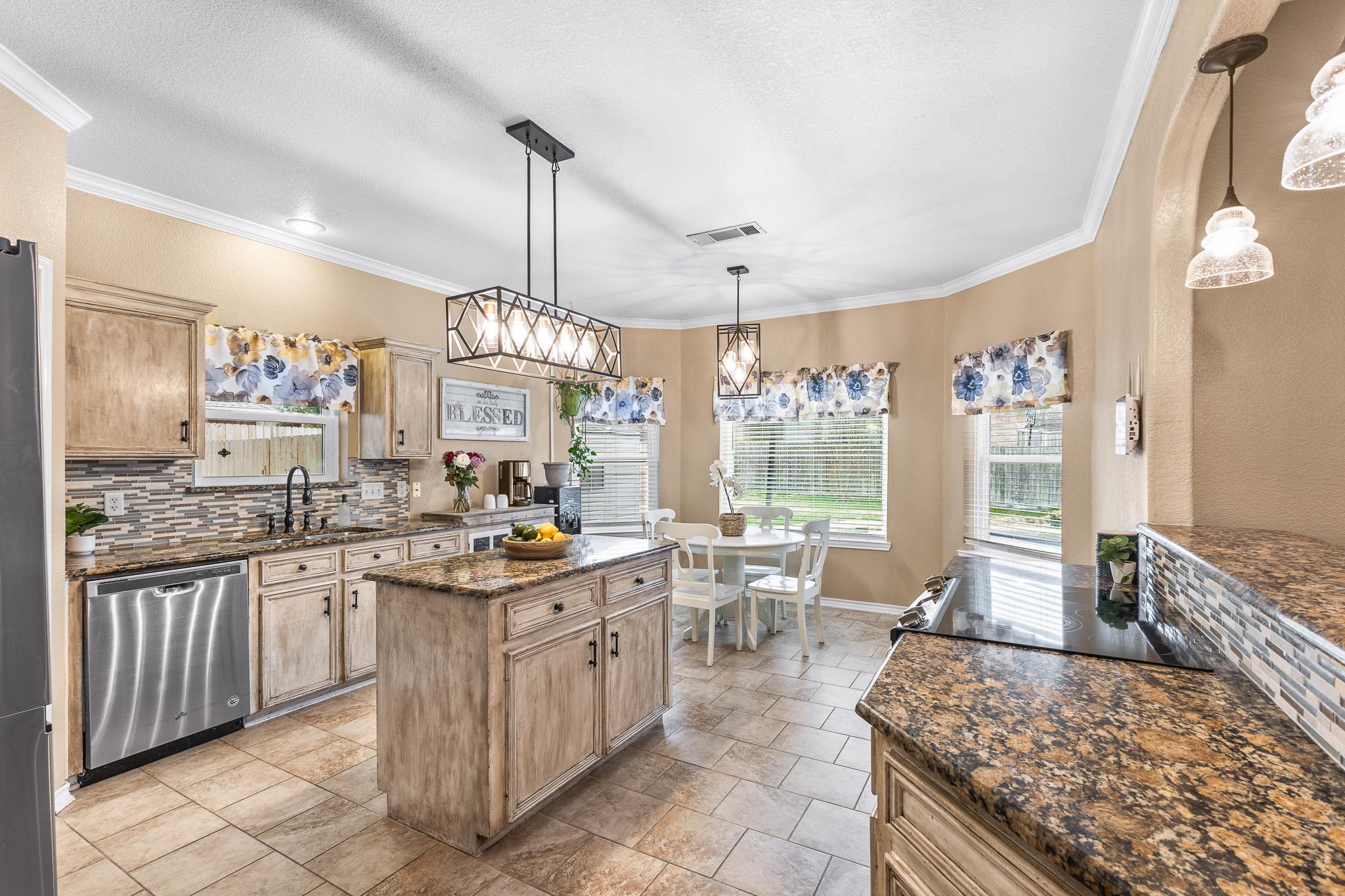 2115 Yak Trl, Harker Heights, TX 76548