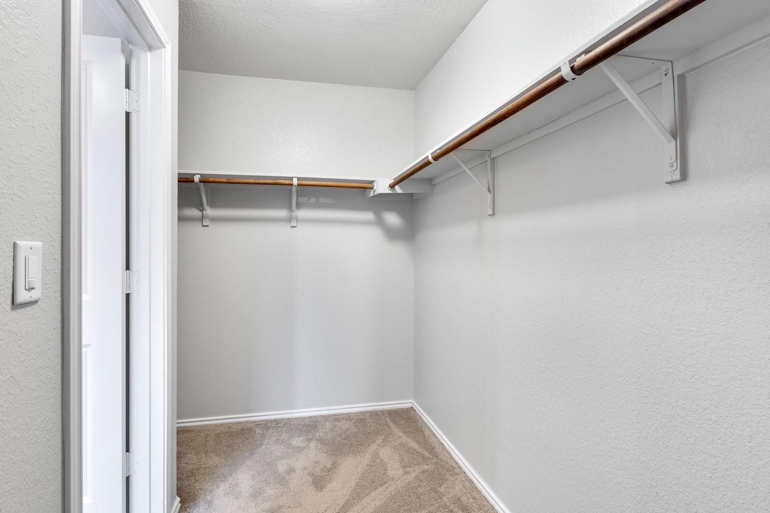 213 Andesite Trl, Buda, TX 78610