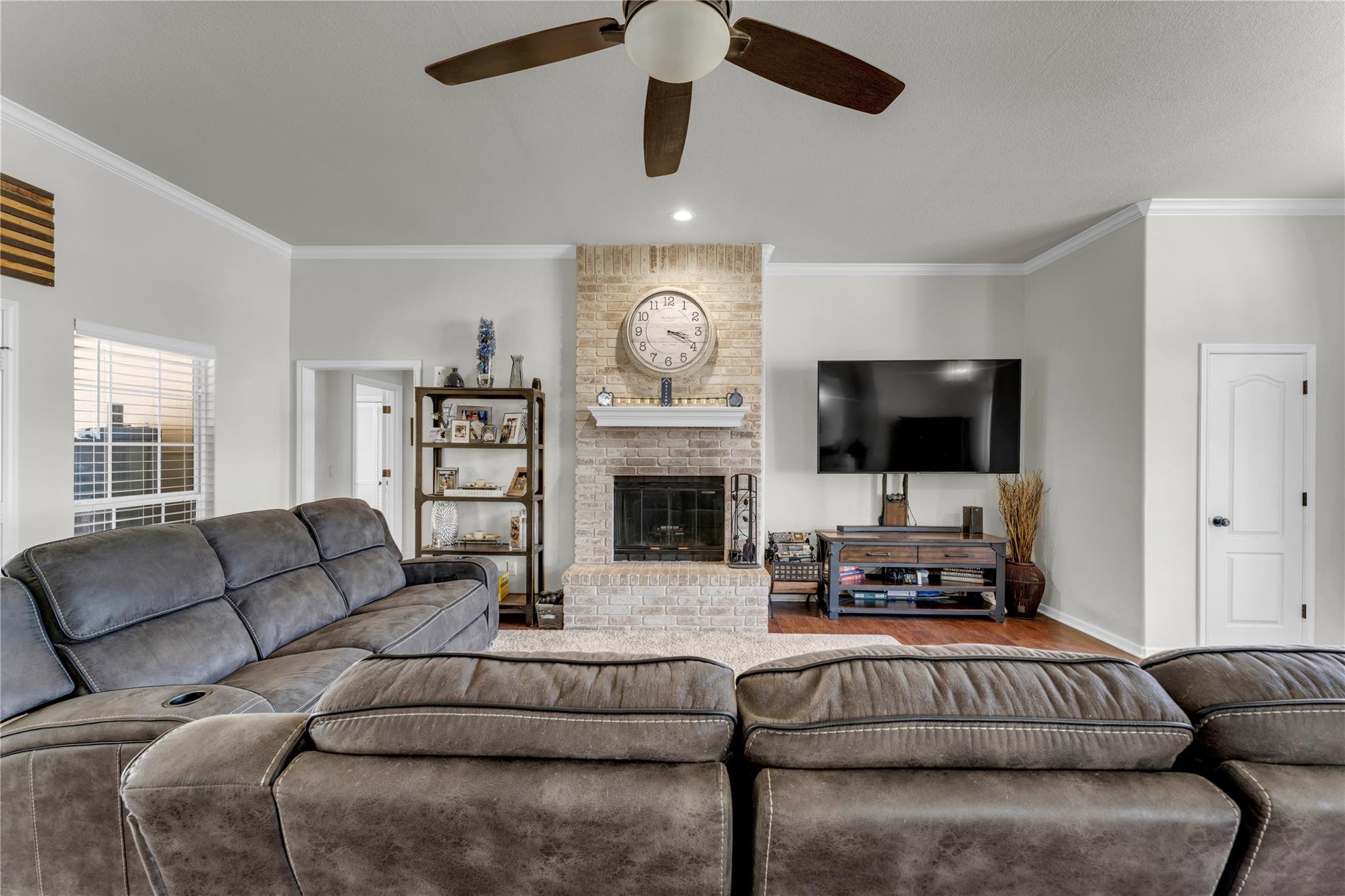 185 Broadmoor St, Marble Falls, TX 78654