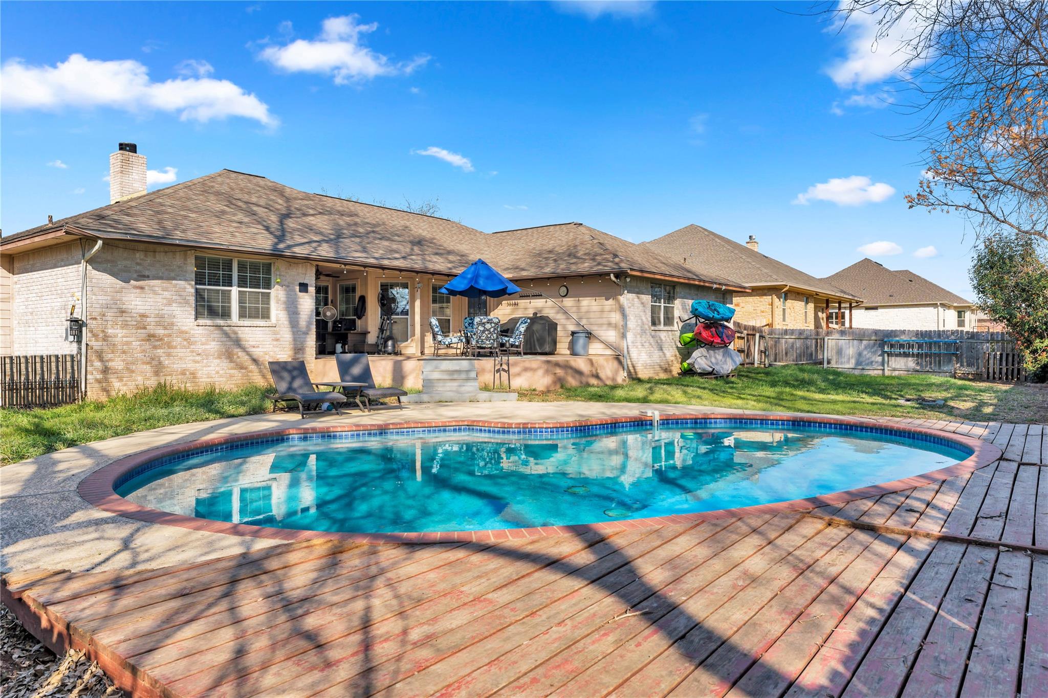 185 Broadmoor St, Marble Falls, TX 78654