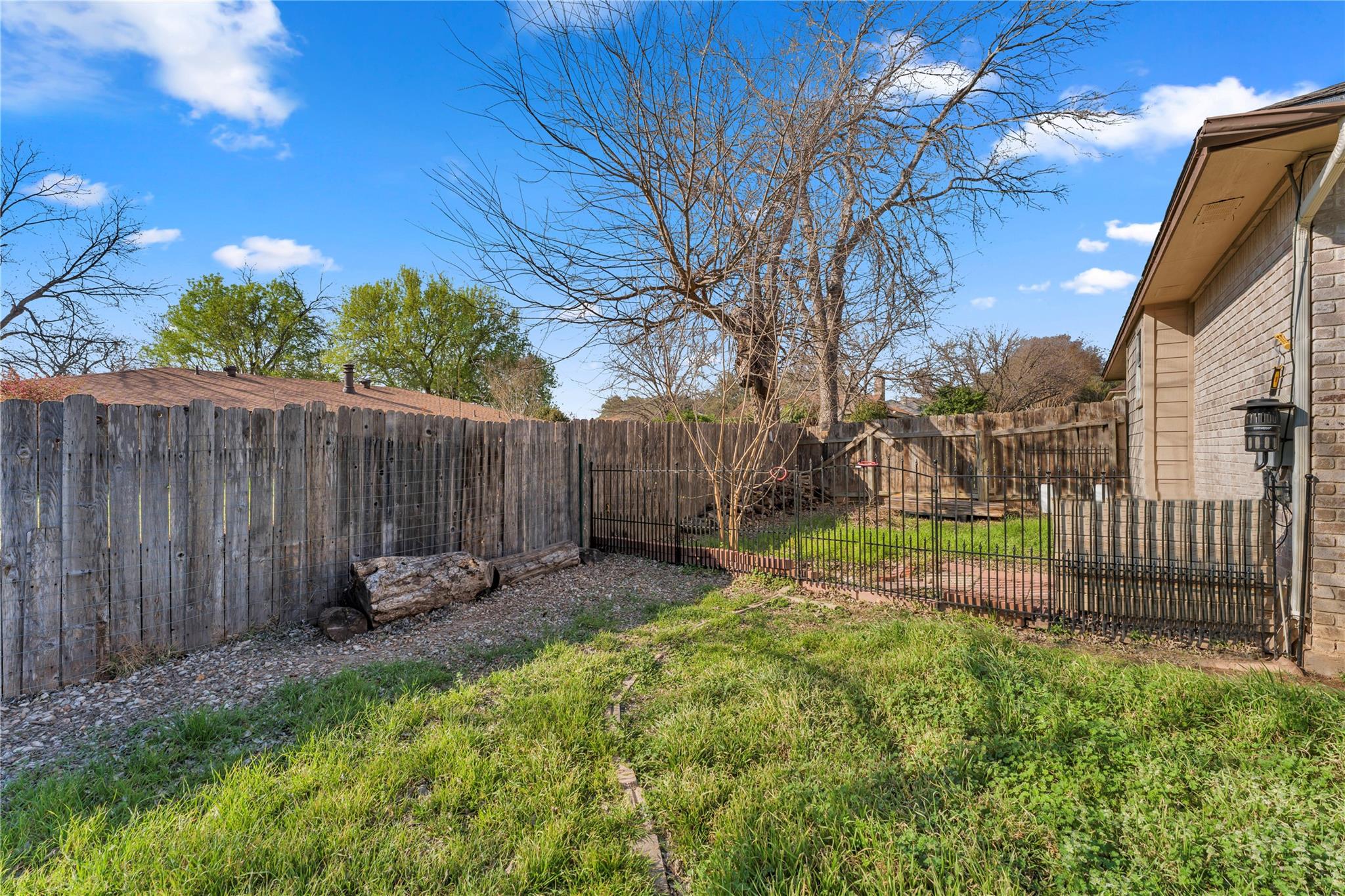185 Broadmoor St, Marble Falls, TX 78654