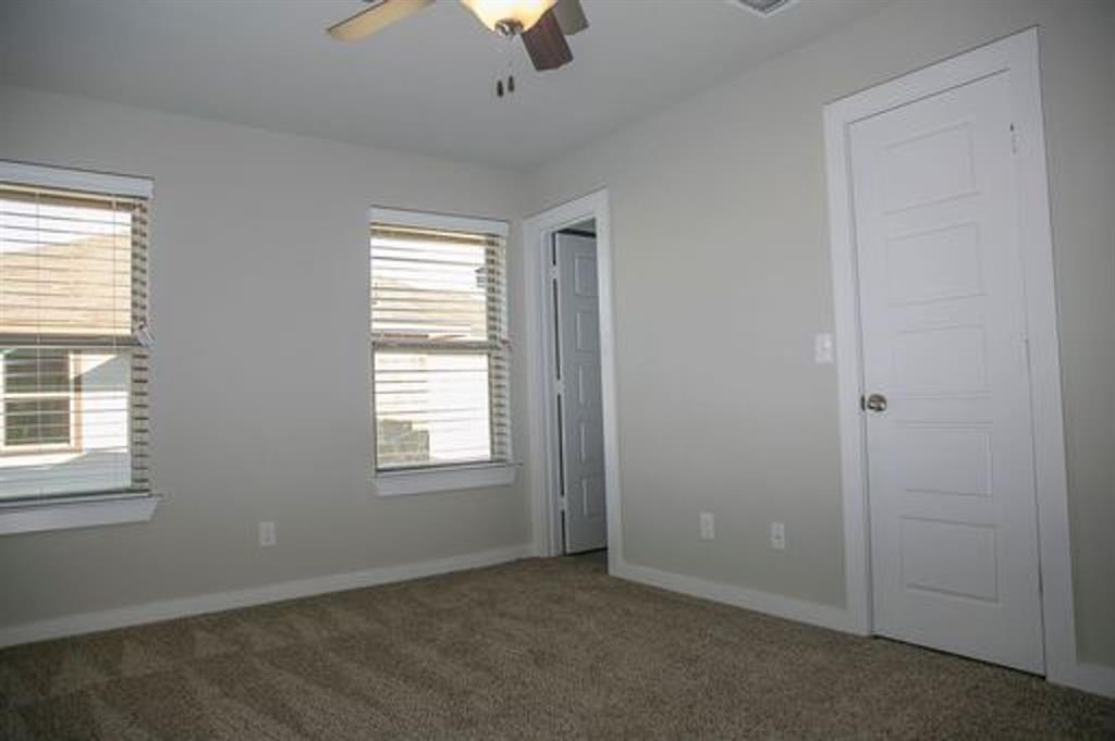 117 Calm Water Loop, Bastrop, TX 78602