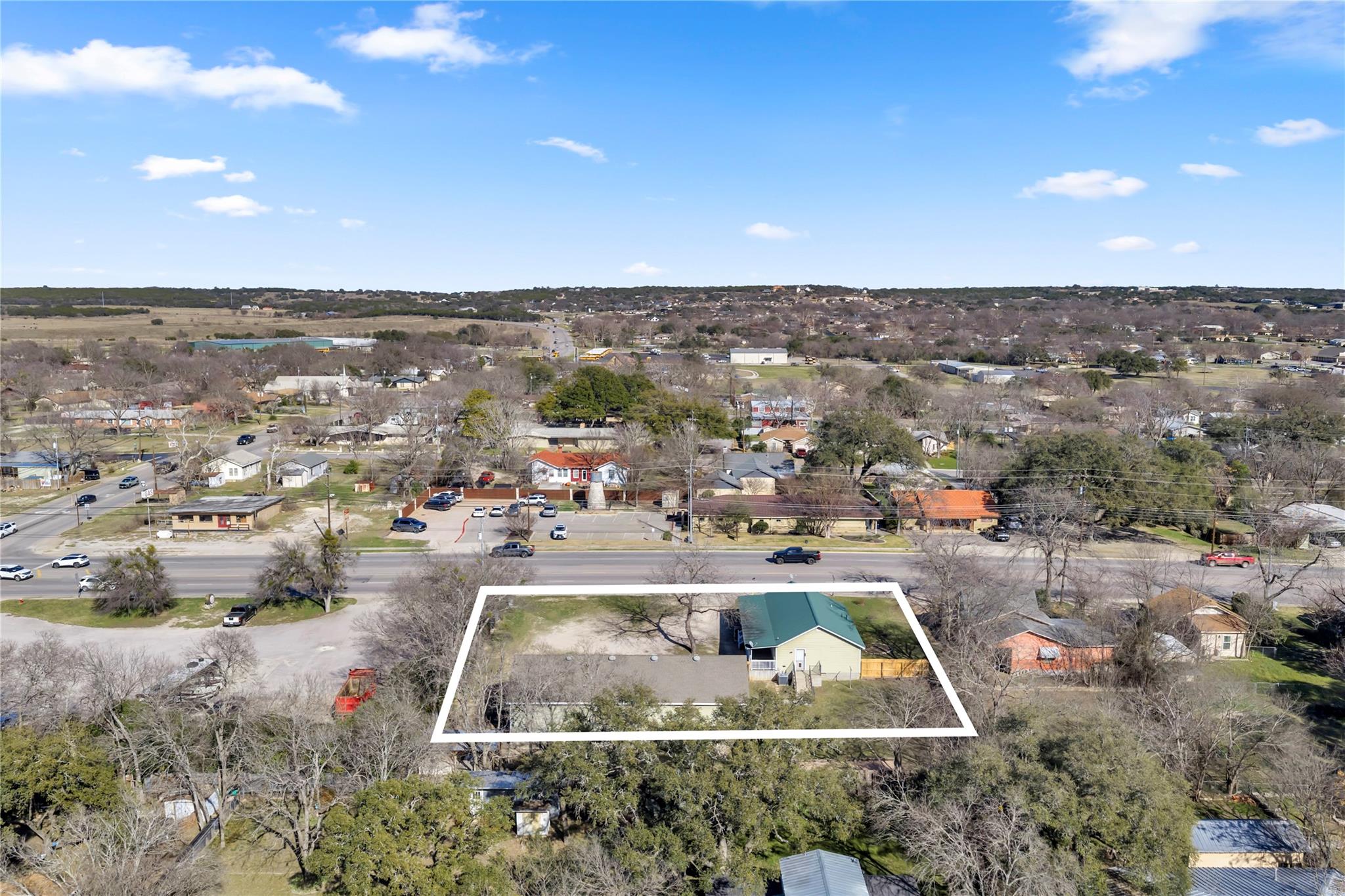 808 N Water St, Burnet, TX 78611