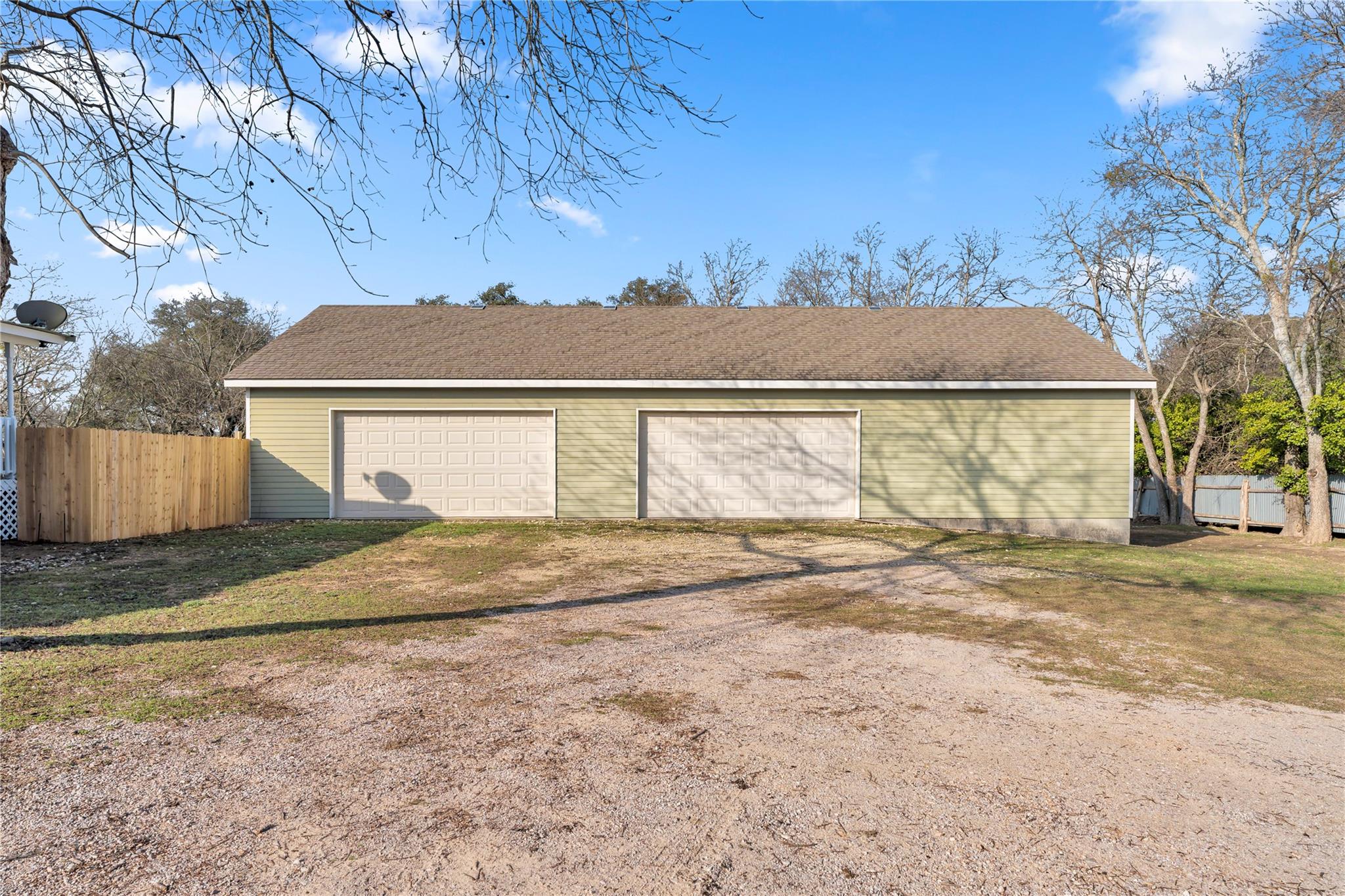 808 N Water St, Burnet, TX 78611