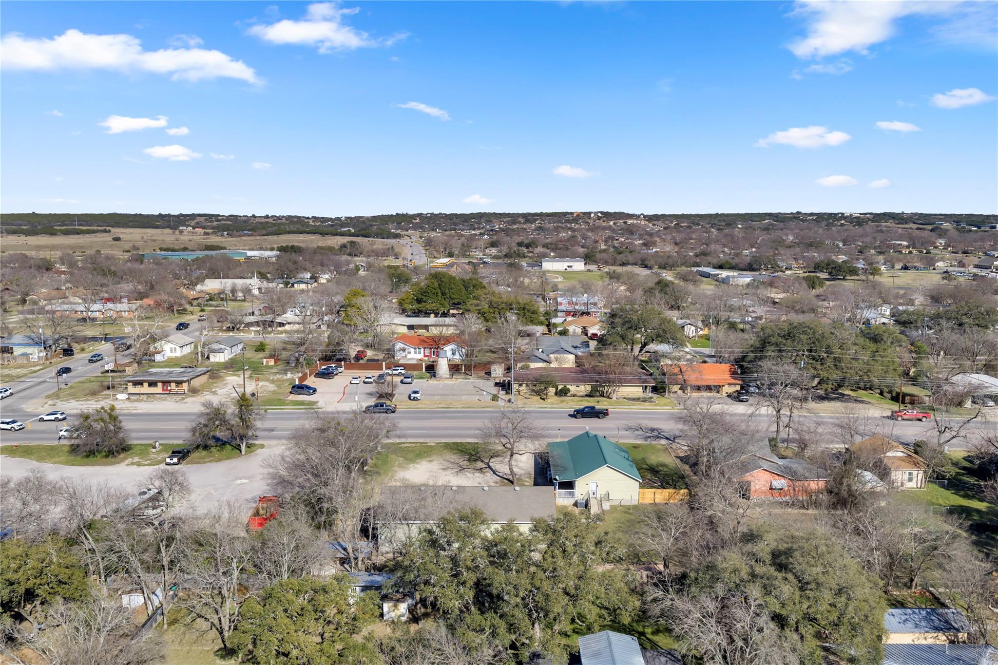 808 N Water St, Burnet, TX 78611