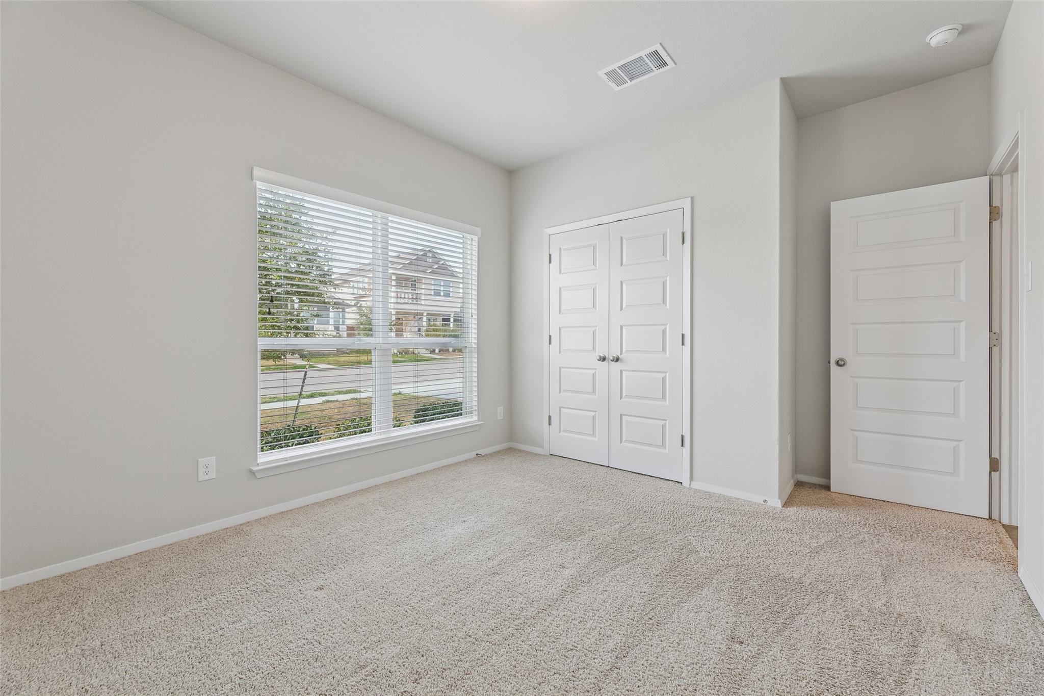 359 Spiny Lizard Ln, San Marcos, TX 78666