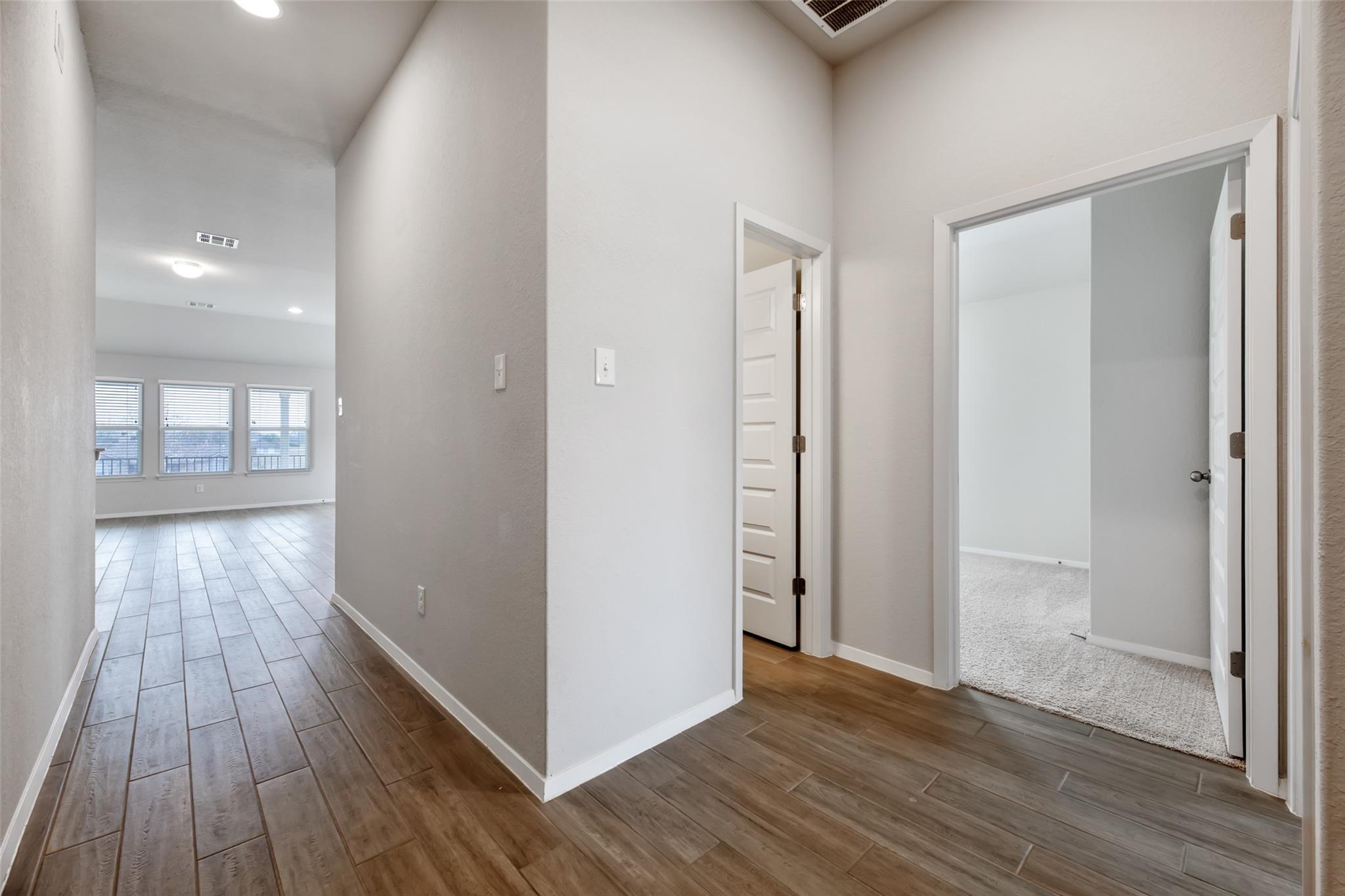 359 Spiny Lizard Ln, San Marcos, TX 78666