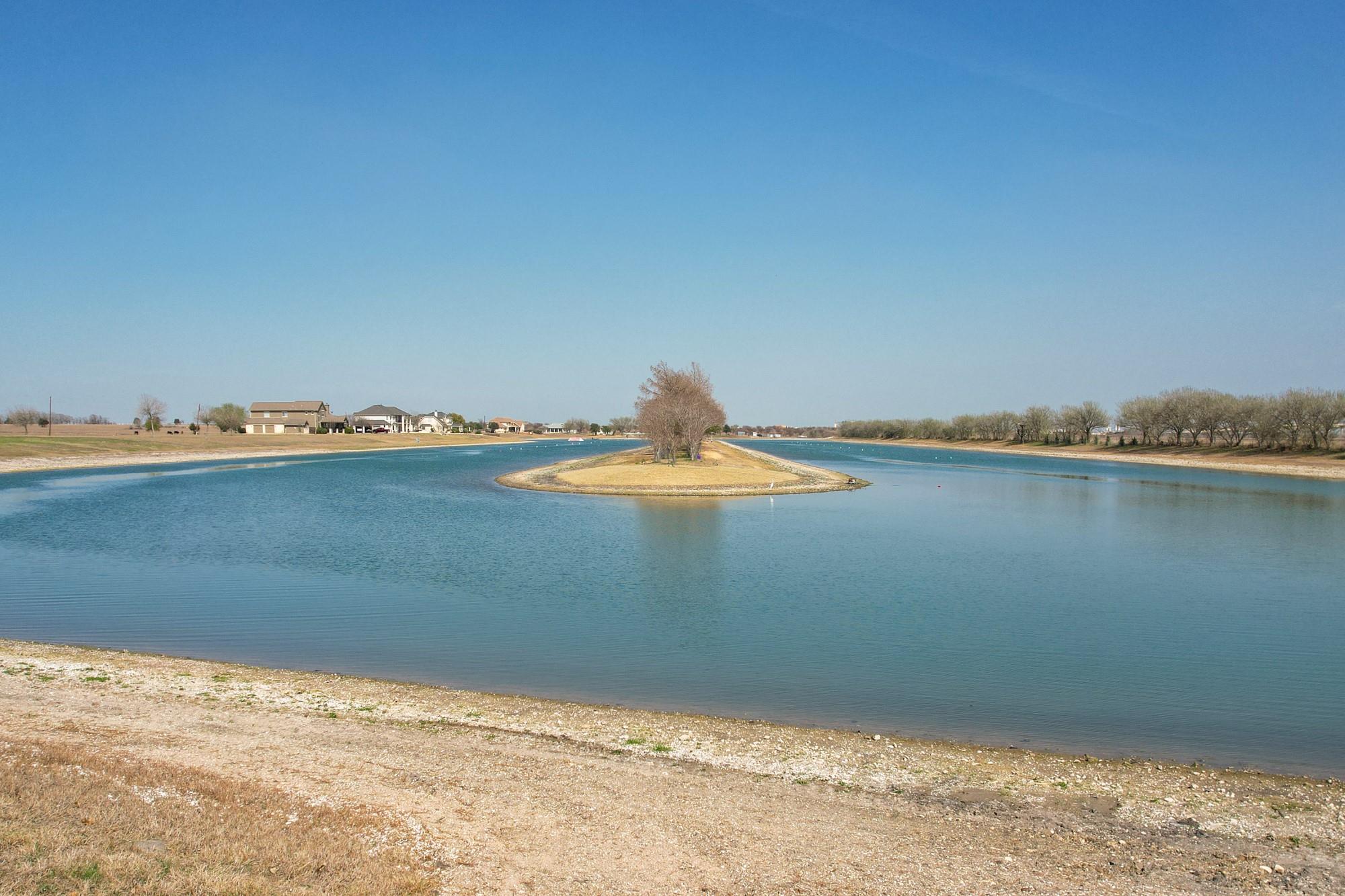 10700 Aqualux Cv, Buda, TX 78610