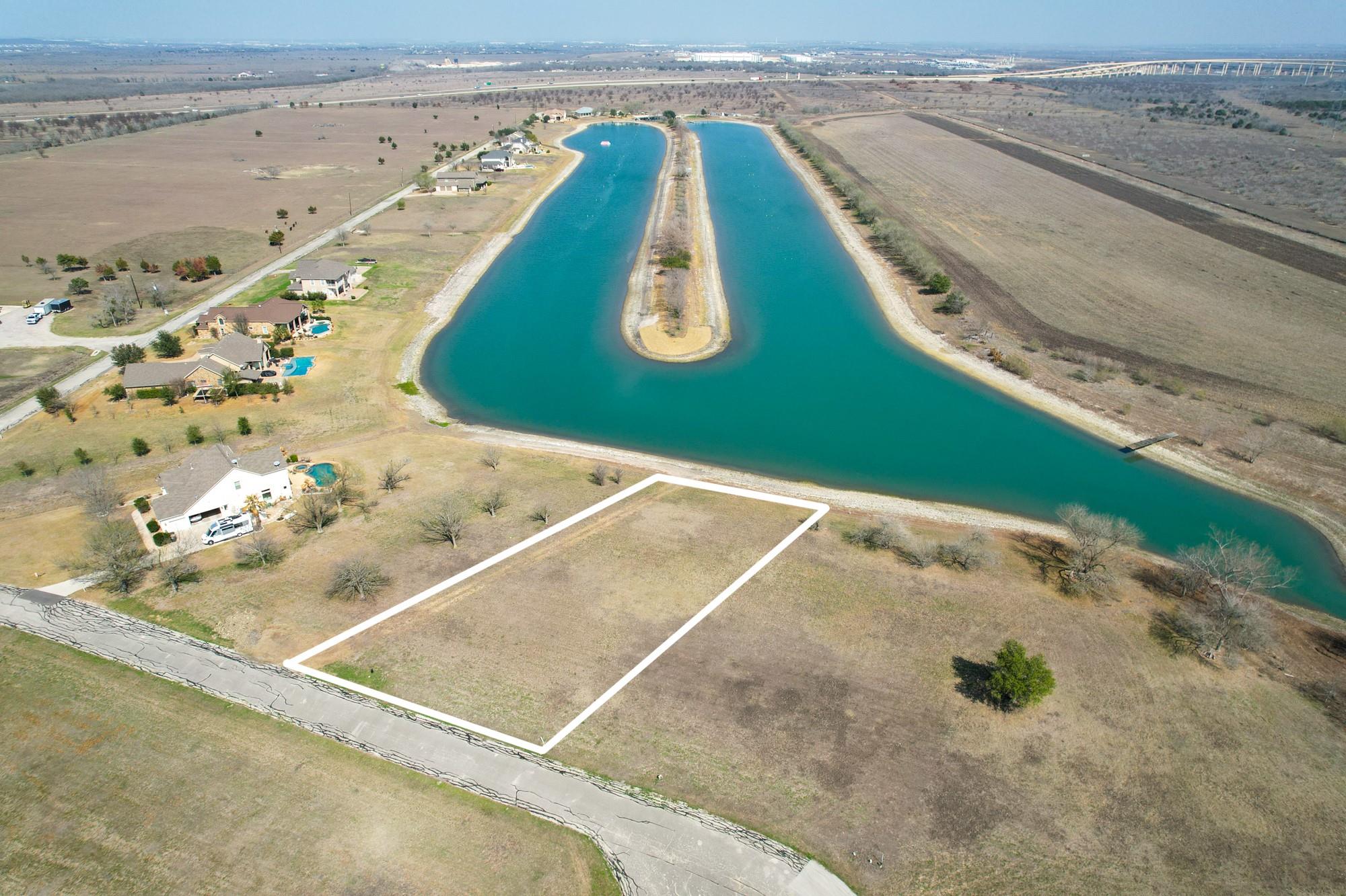 10700 Aqualux Cv, Buda, TX 78610