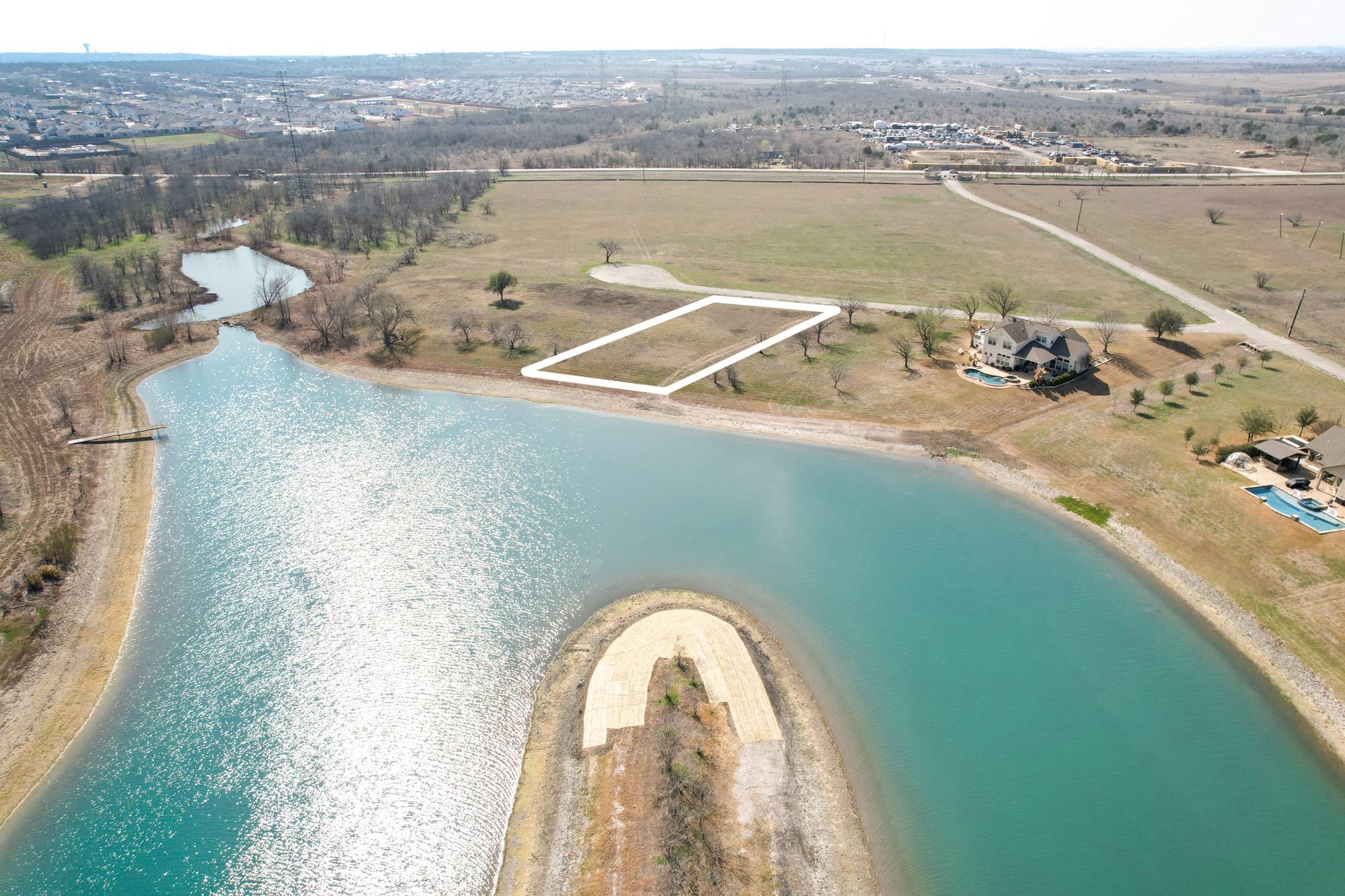 10700 Aqualux Cv, Buda, TX 78610