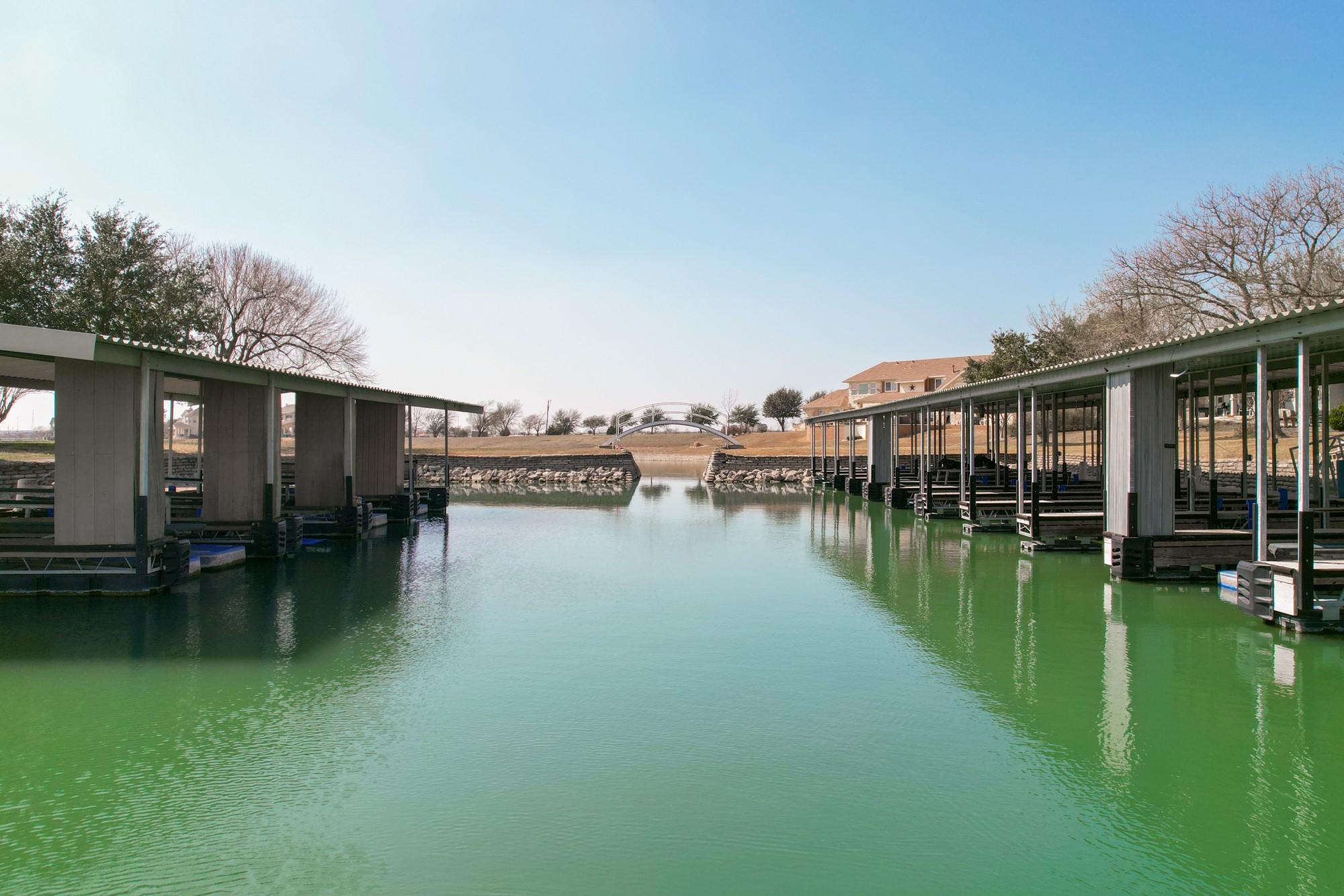 10700 Aqualux Cv, Buda, TX 78610